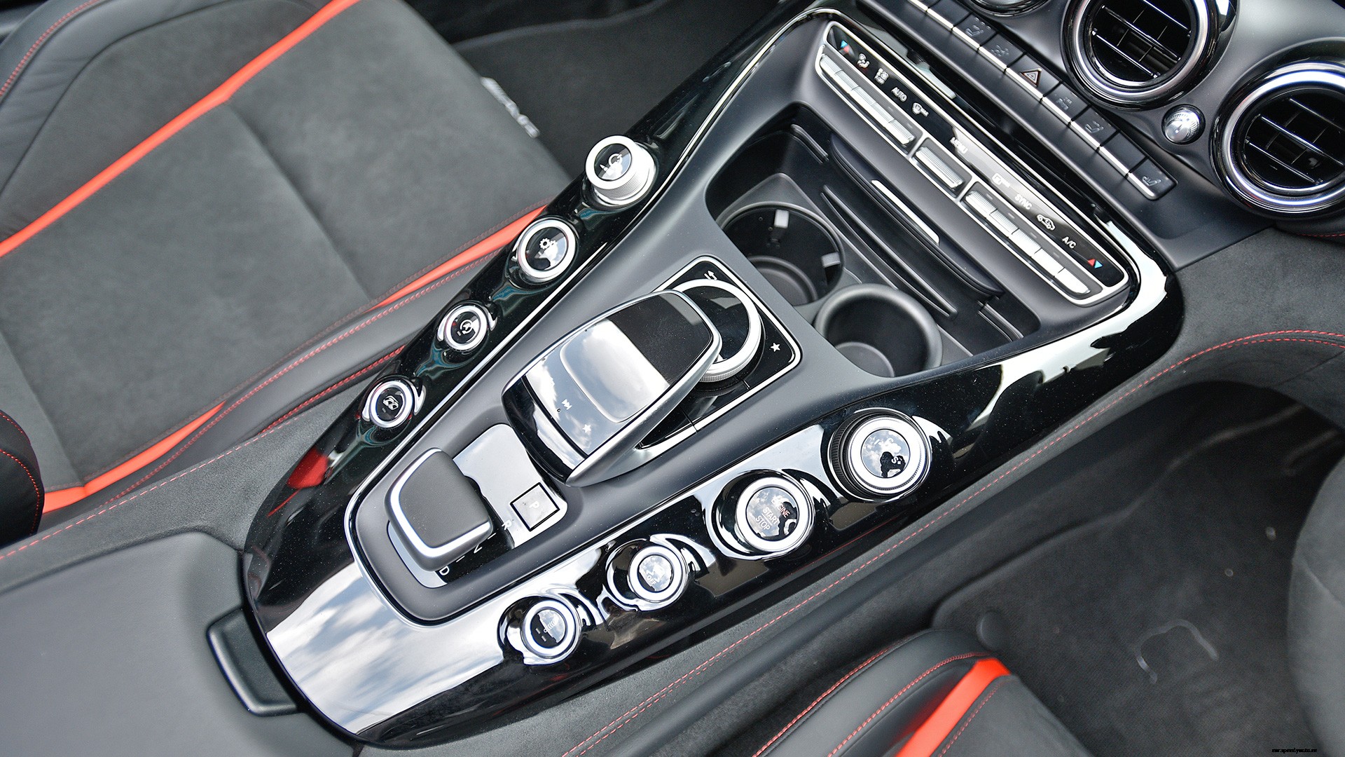 Mercedes Benz AMG GT 2017 Roadster Interior