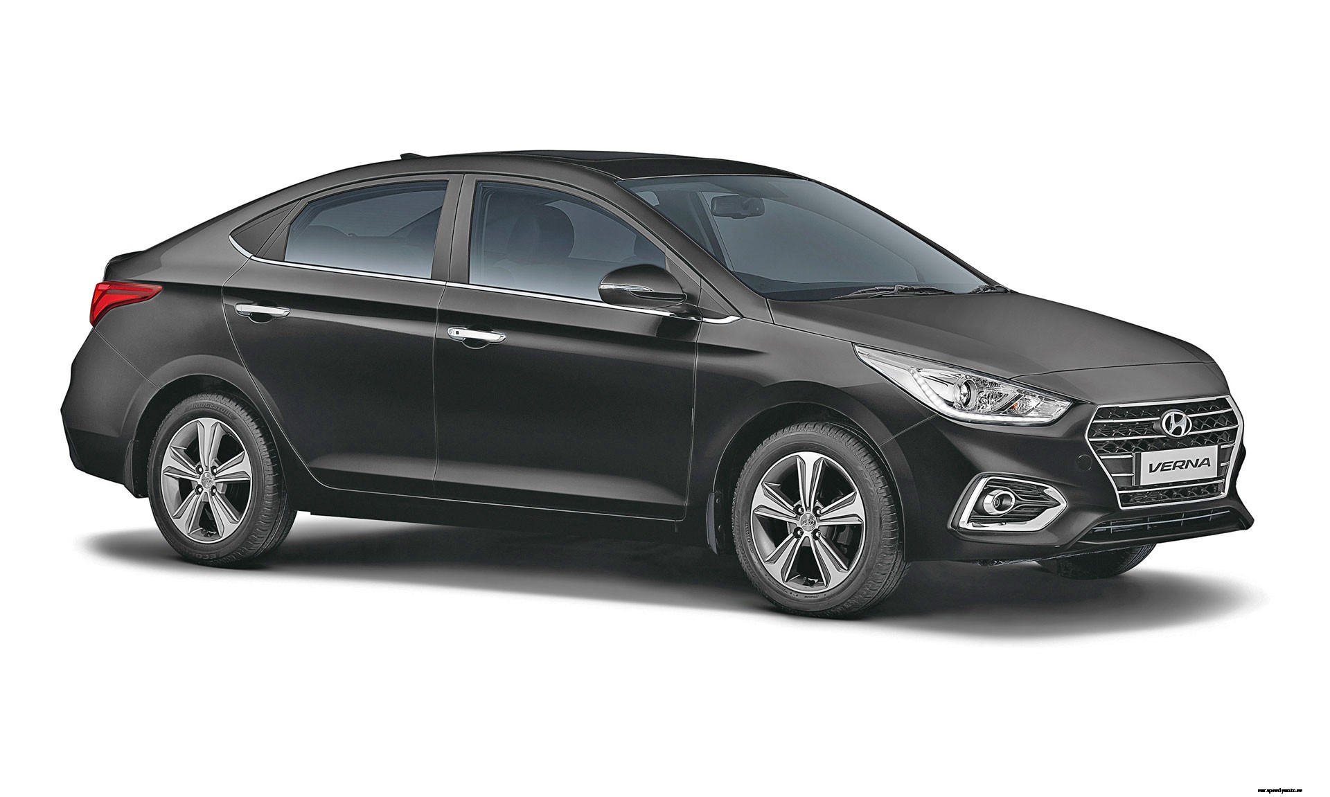 Hyundai Verna 2017 E Petrol Exterior