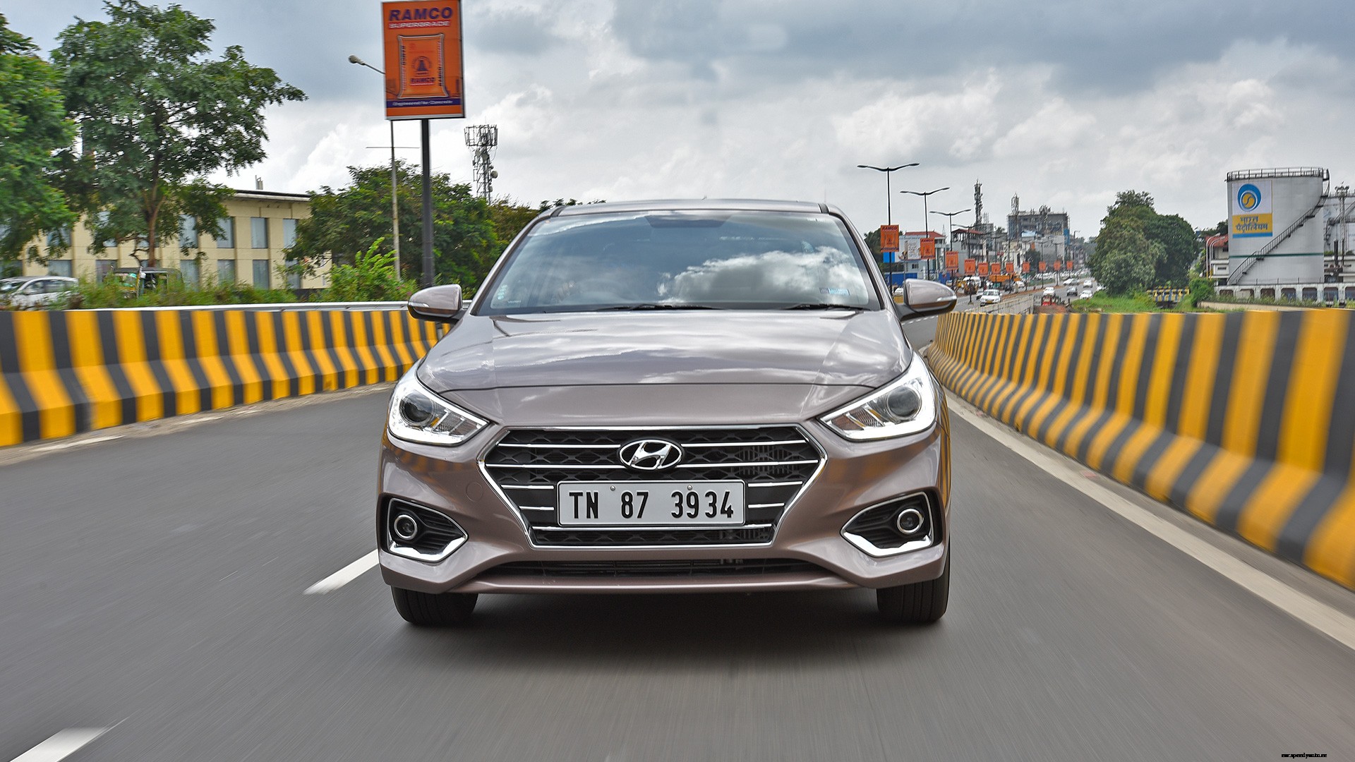 Hyundai Verna 2017 E Petrol Exterior