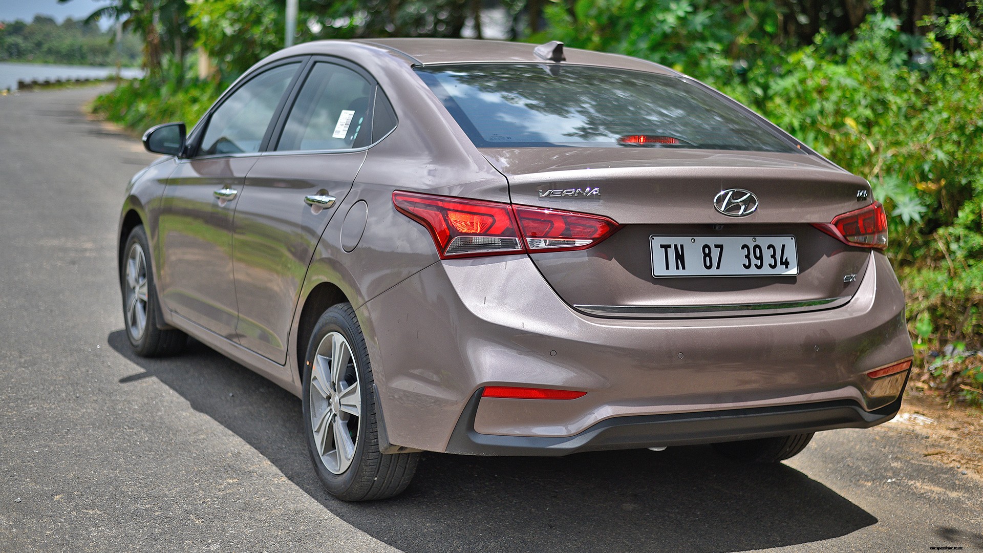 Hyundai Verna 2017 E Petrol Exterior