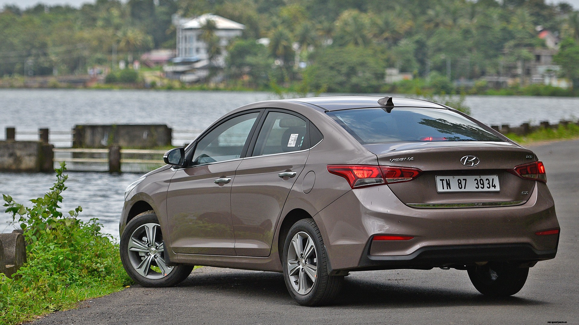 Hyundai Verna 2017 E Petrol Exterior