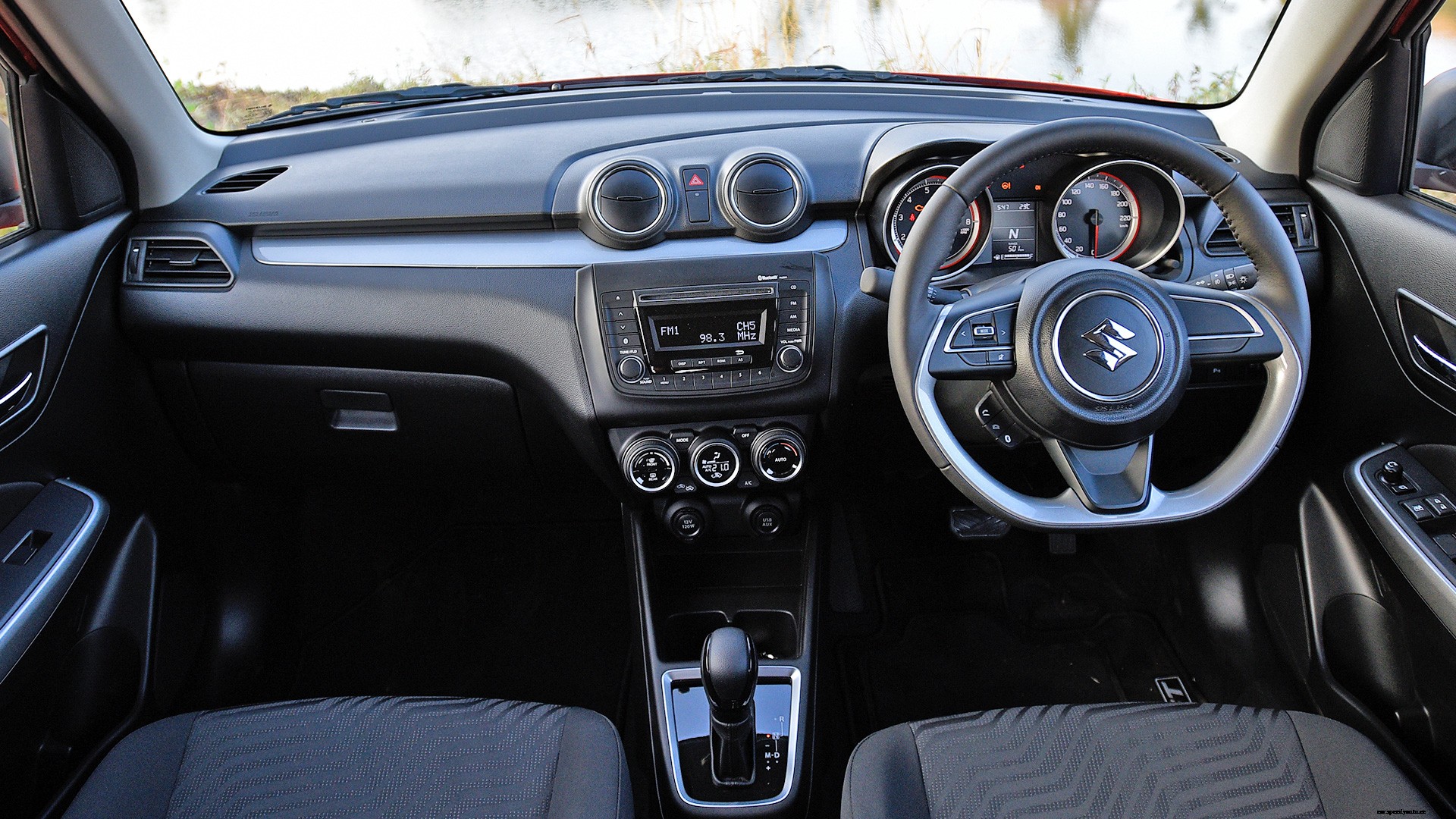 Maruti Suzuki Swift 2018 ZDi+ Interior