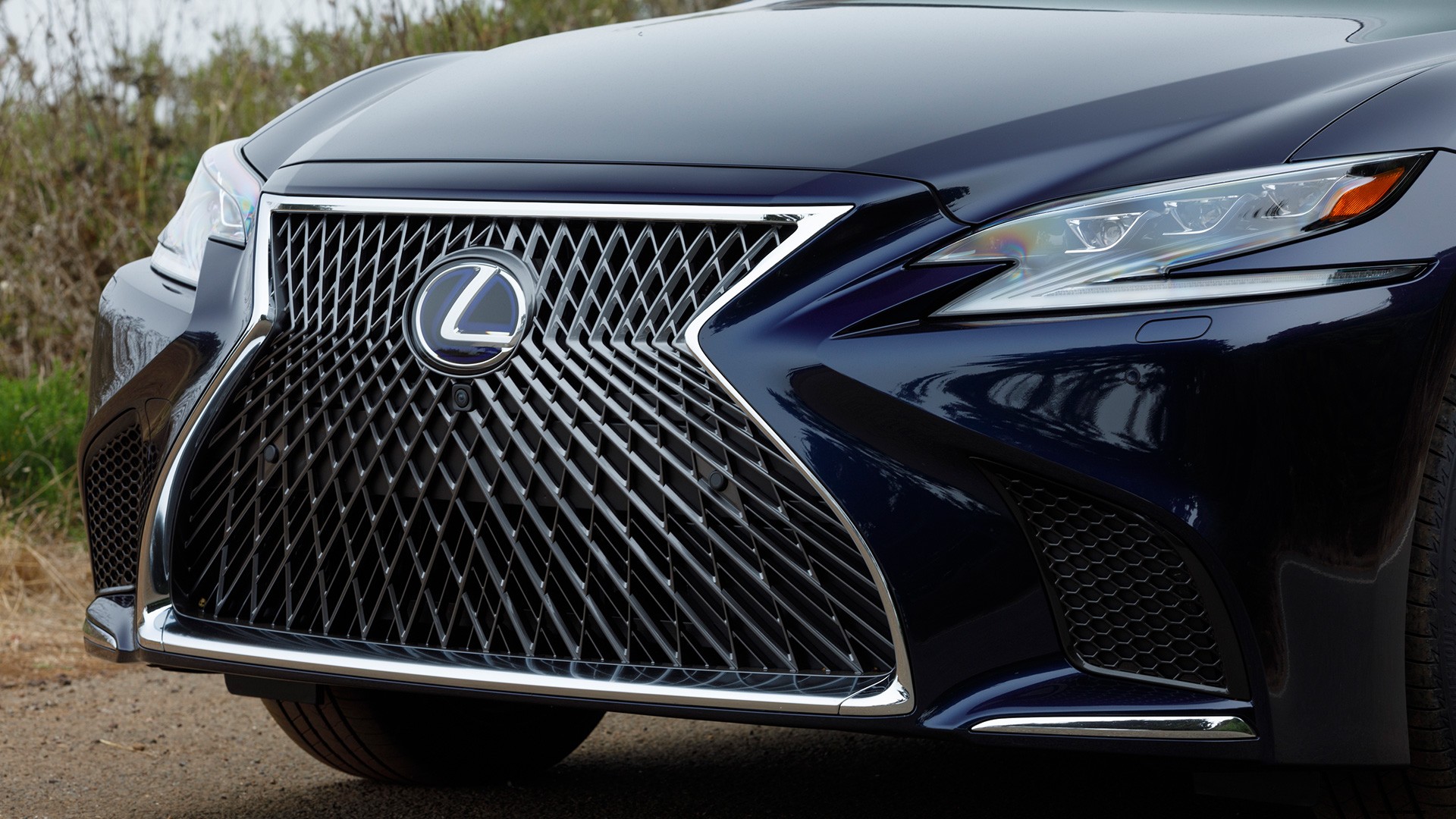 Lexus LS 500h 2018 STD Exterior
