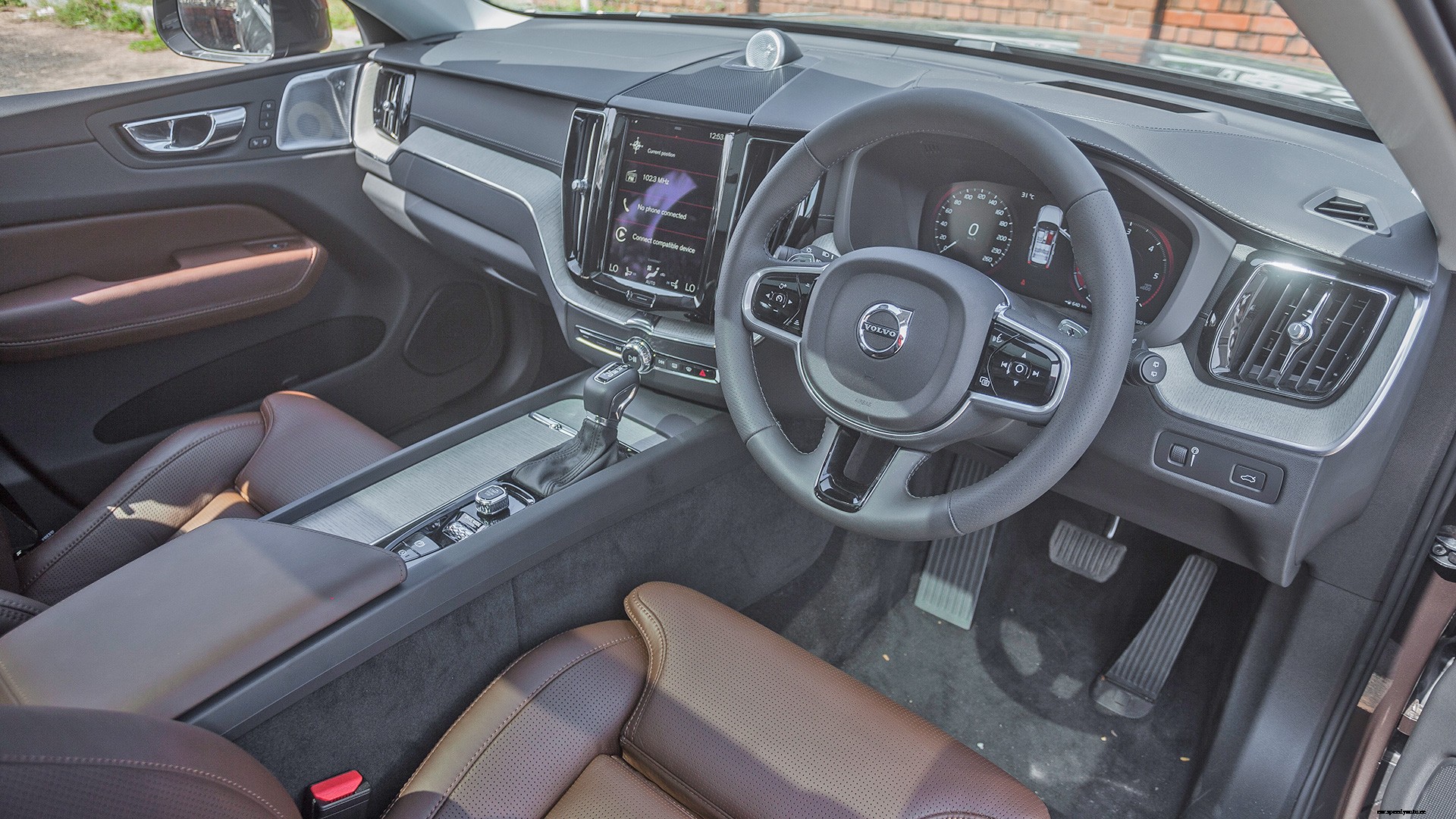 Volvo XC60 2018 Inscription D5 Exterior