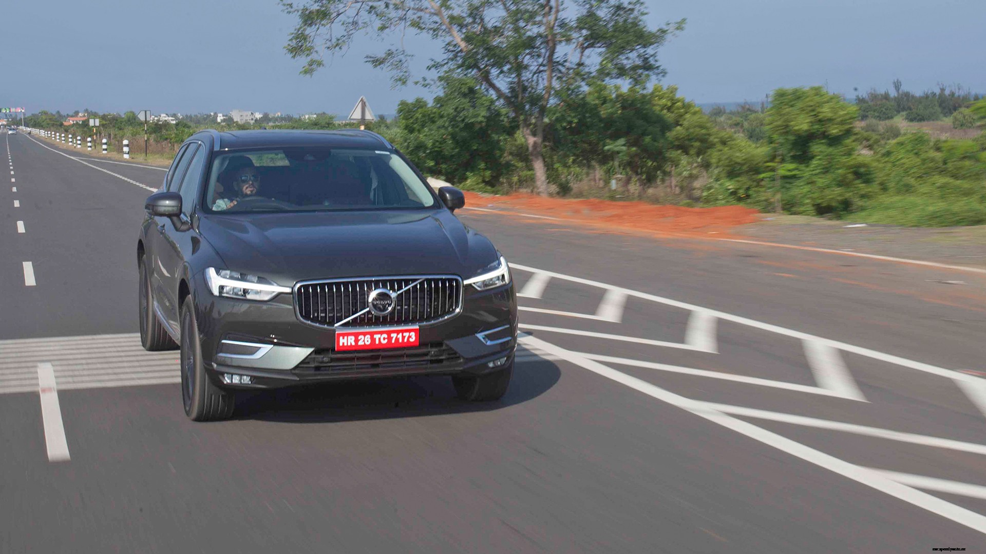 Volvo XC60 2018 Inscription D5 Exterior