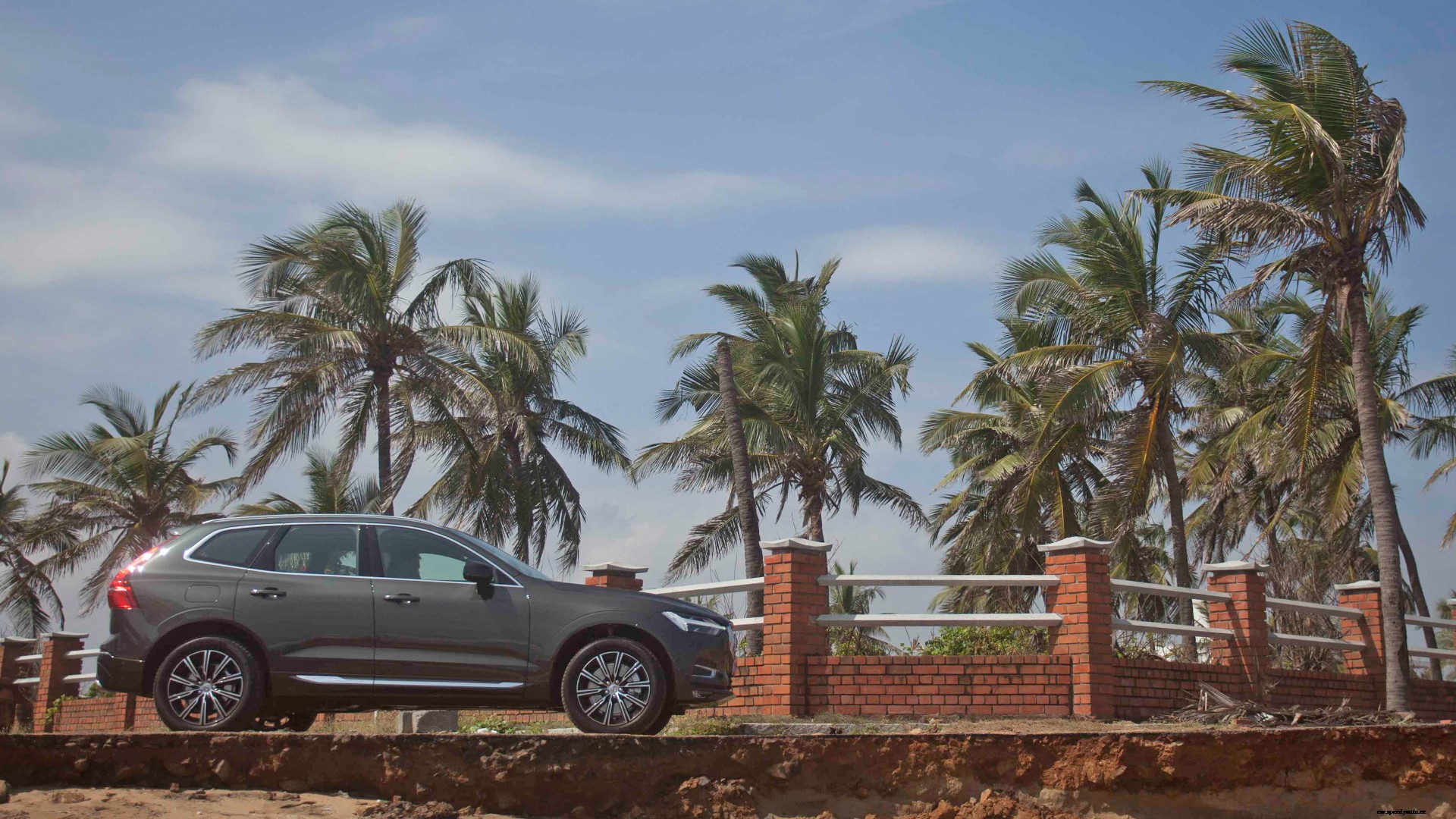 Volvo XC60 2018 Inscription D5 Exterior