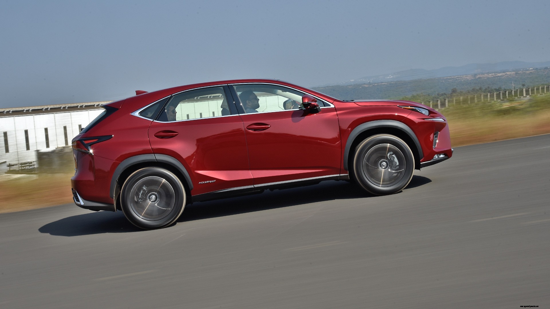 Lexus NX300h 2018 STD Exterior