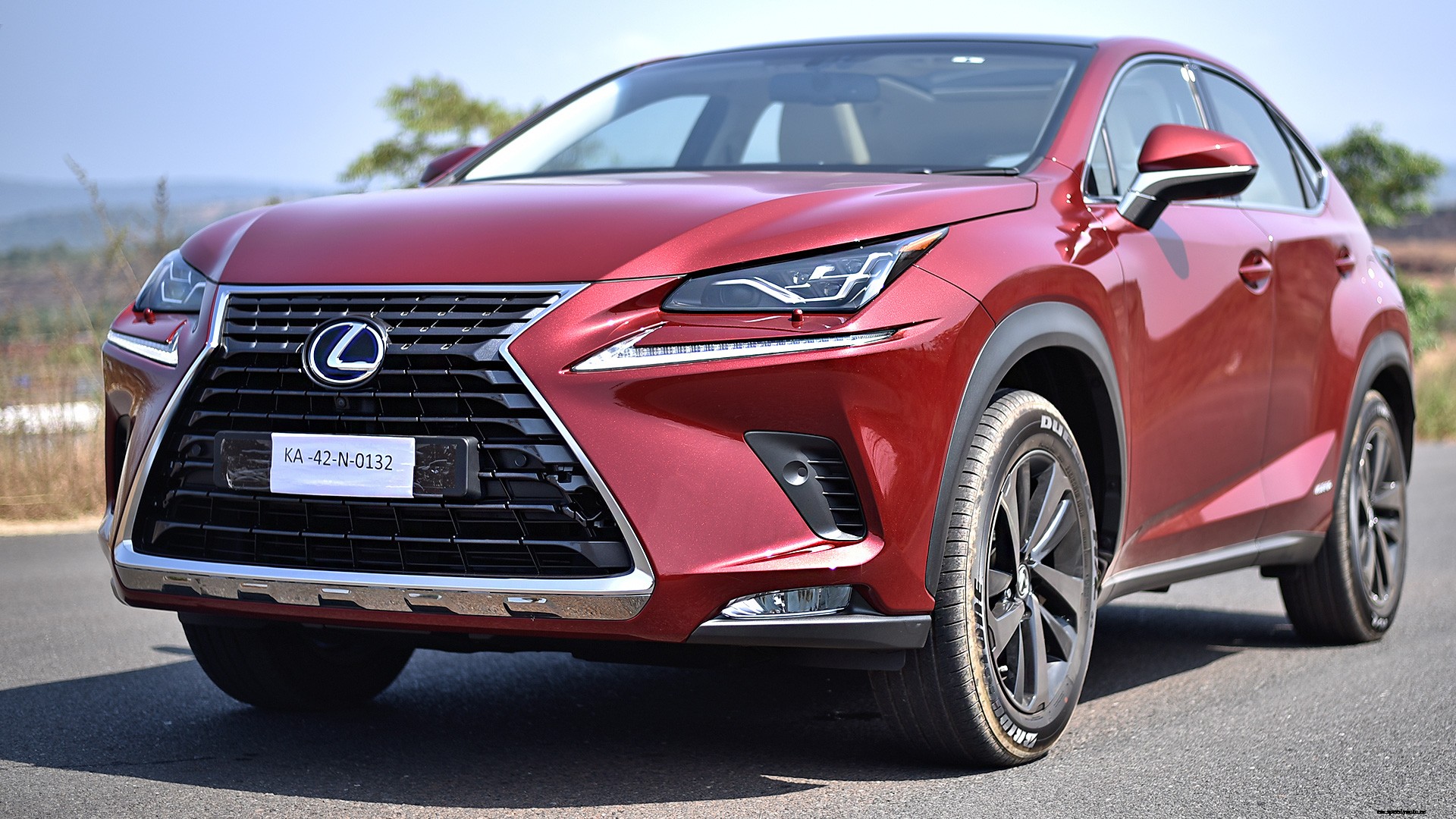 Lexus NX300h 2018 STD Exterior