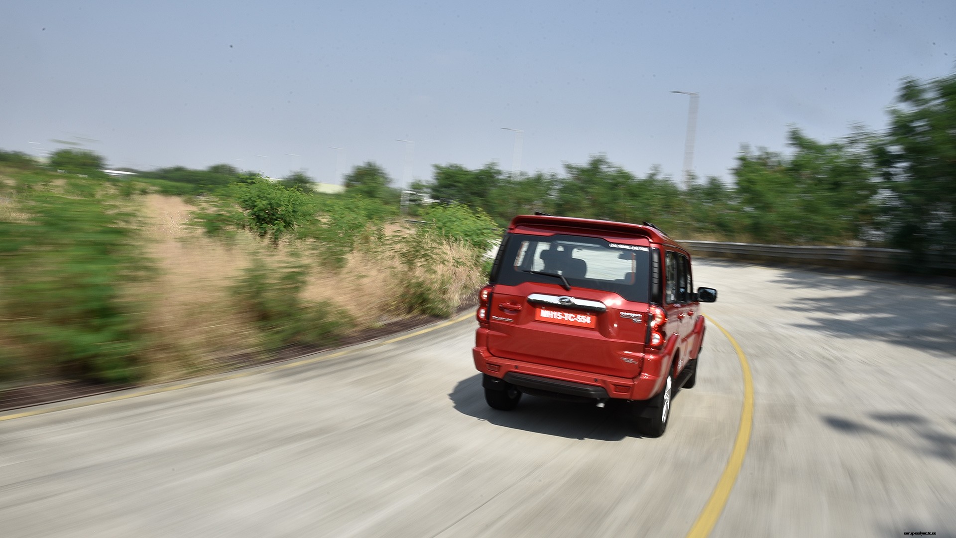 Mahindra Scorpio 2018 S5 Exterior