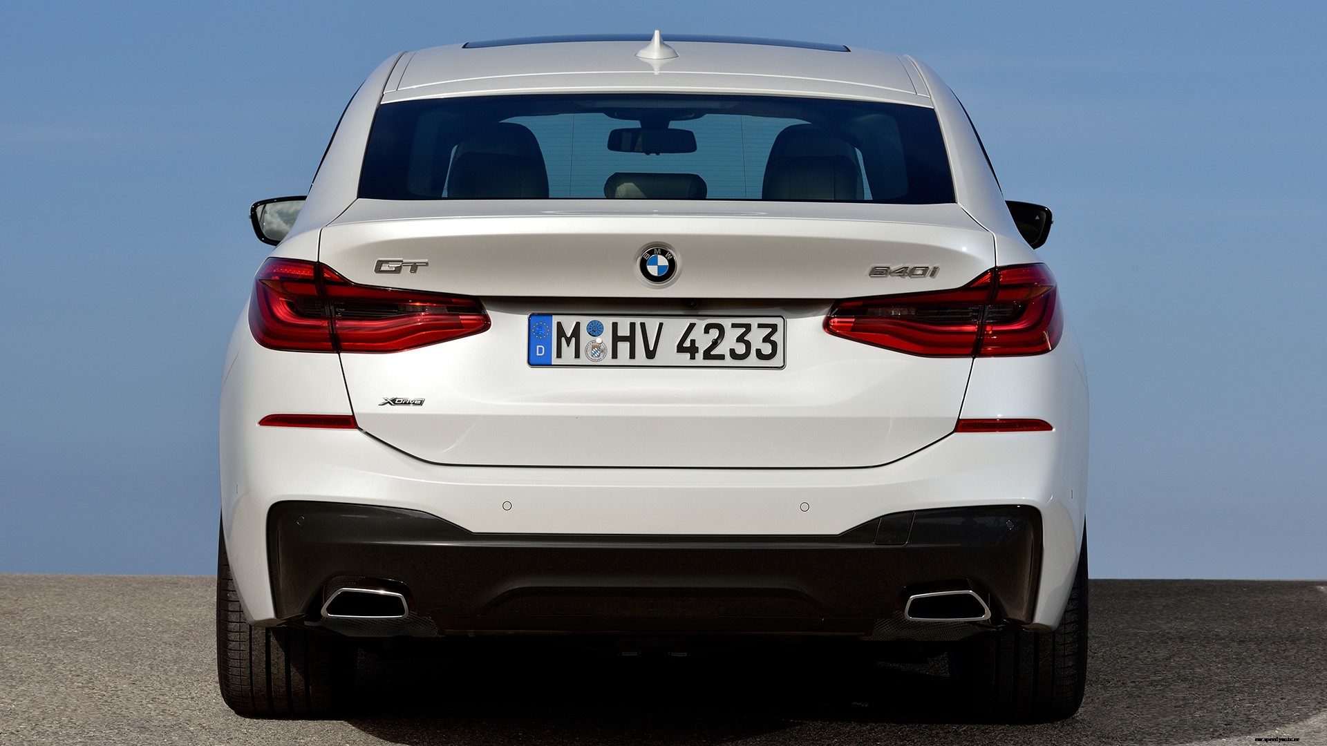 BMW 6 Series 2018 640i GT Exterior