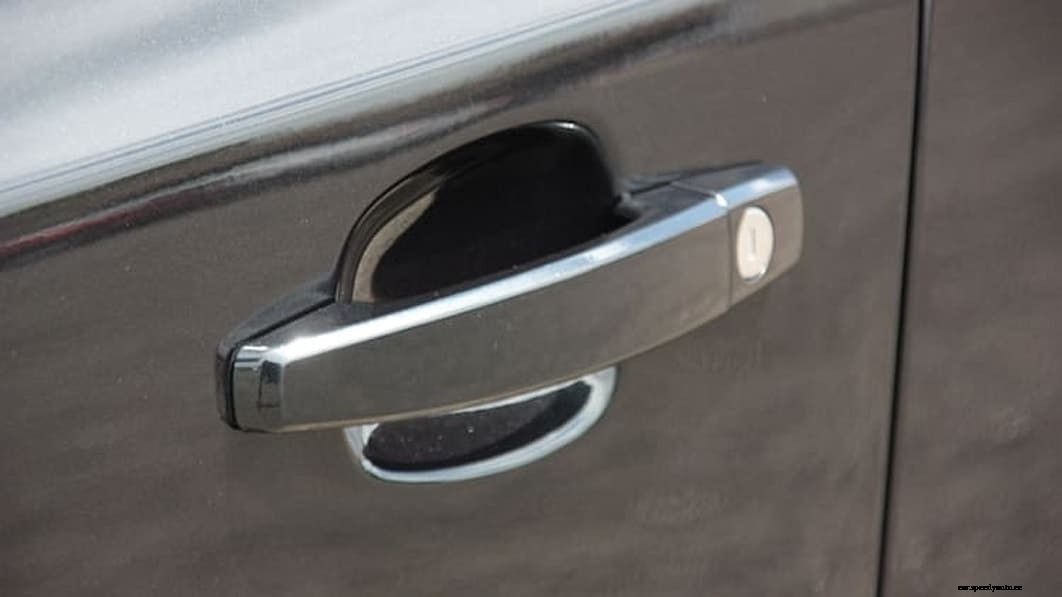 Why your car door wont lock or unlock properly