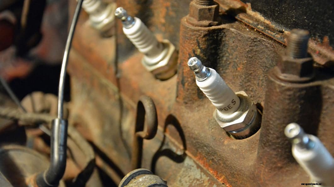 How to change your cars spark plugs