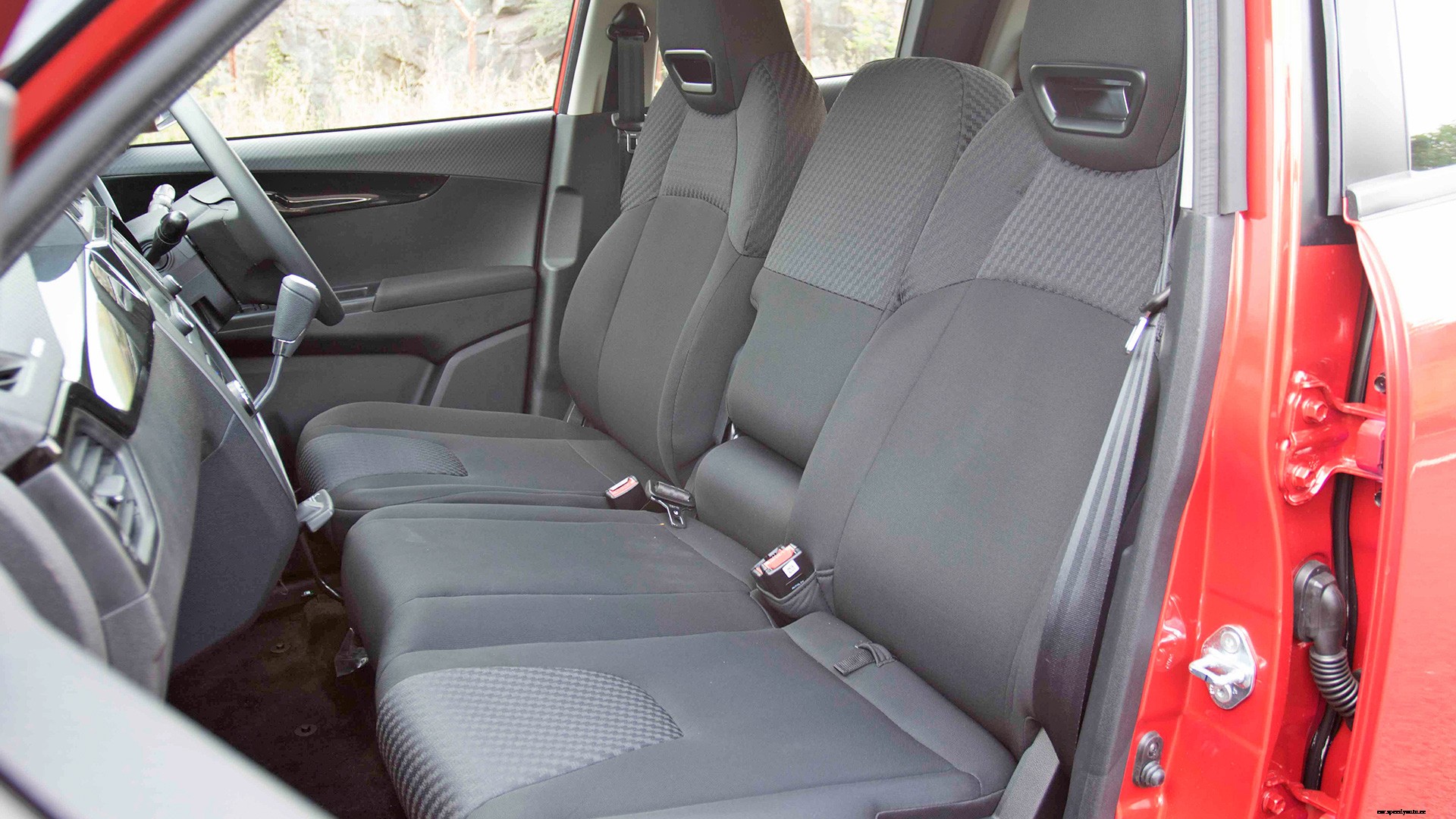 Mahindra KUV 100 NXT 2017 K8 Petrol 6 Str Interior