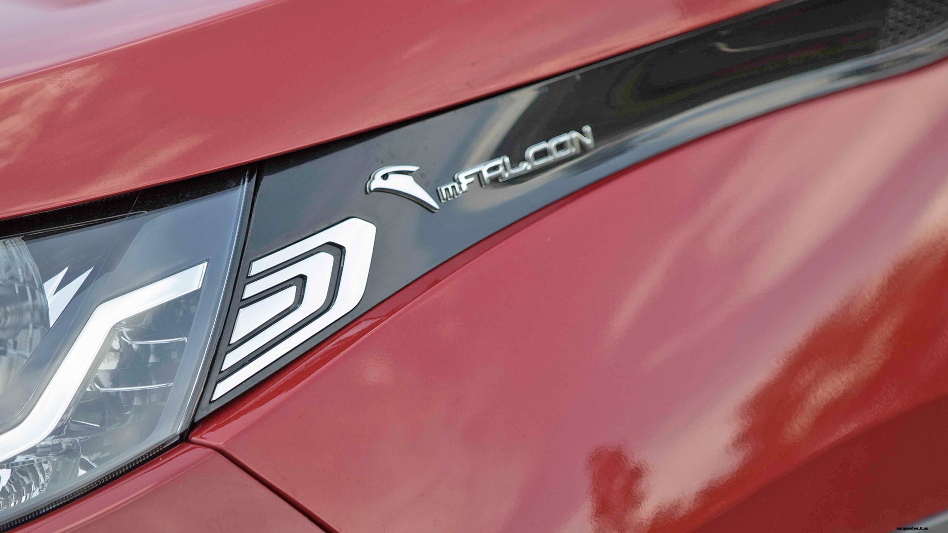 Mahindra KUV 100 NXT 2017 K8 Petrol 6 Str Exterior