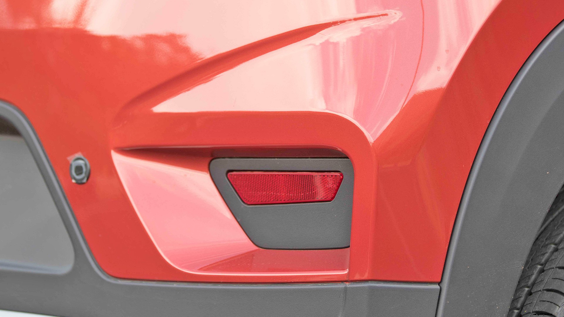 Mahindra KUV 100 NXT 2017 K8 Petrol 6 Str Exterior