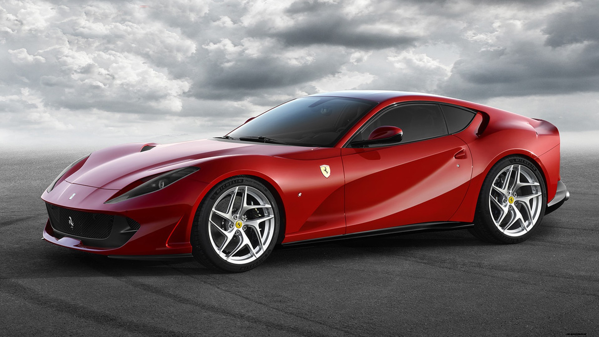 Ferrari 812 Superfast 2018 Exterior