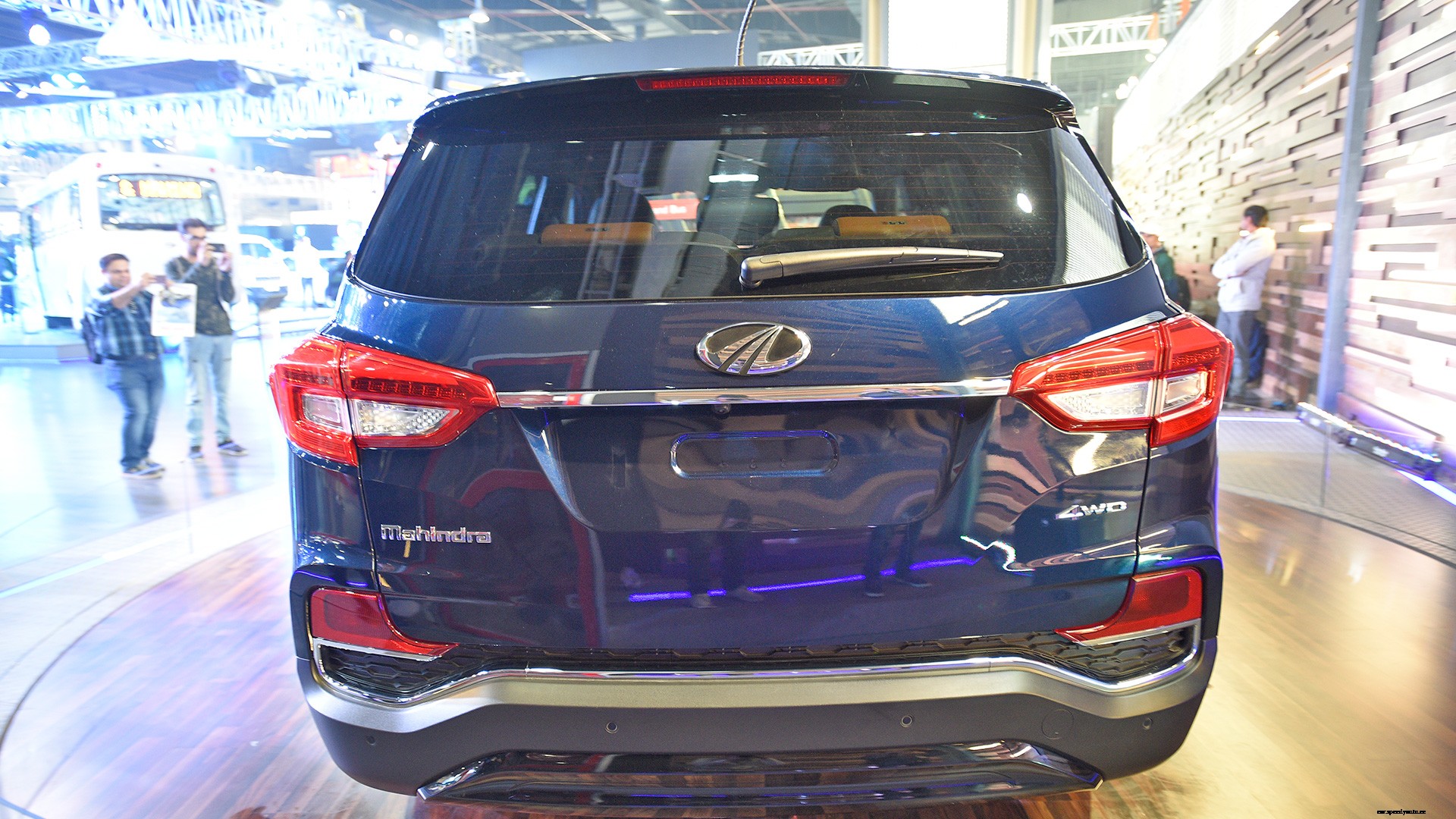 Mahindra Rexton G4 2018 STD  Exterior