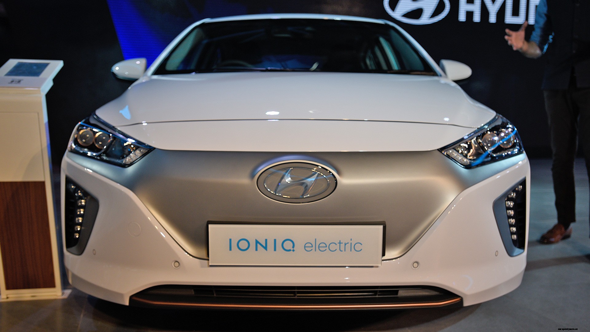 Hyundai Ioniq 2018 STD Exterior