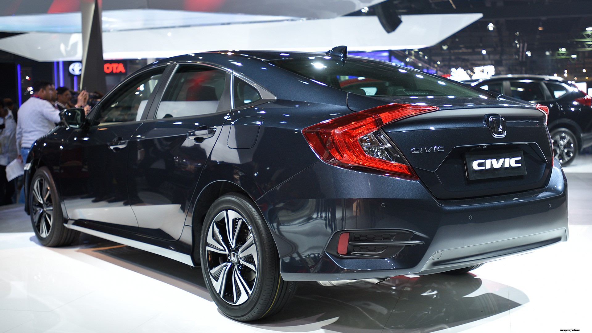 Honda Civic 2018 STD Exterior