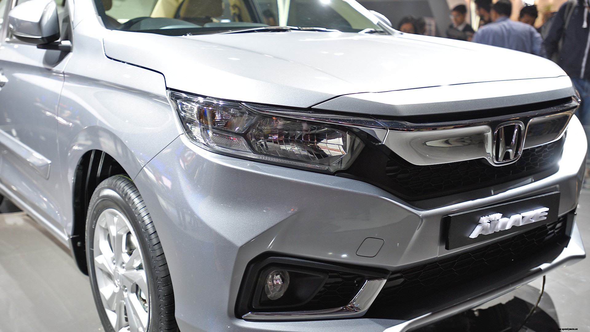 Honda Amaze 2018 Diesel STD Exterior