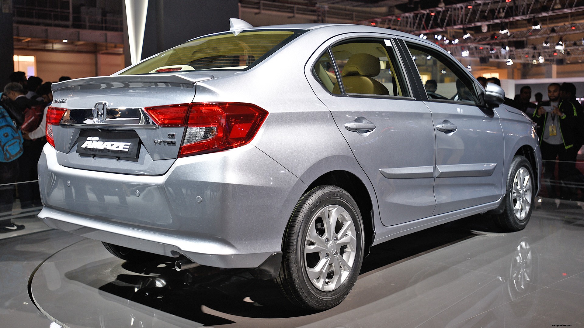 Honda Amaze 2018 Diesel STD Exterior