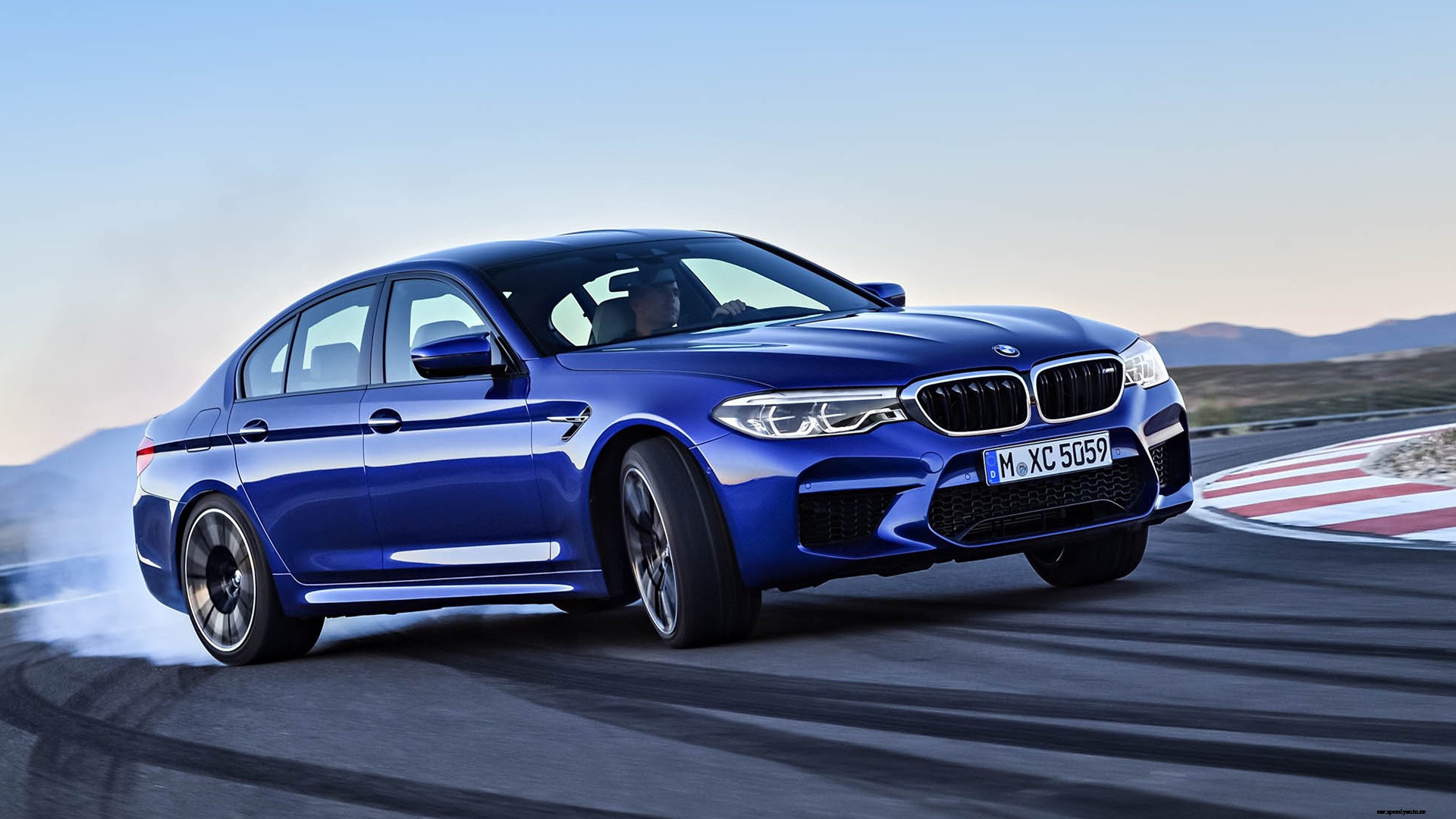 BMW M5 2018 Std Exterior