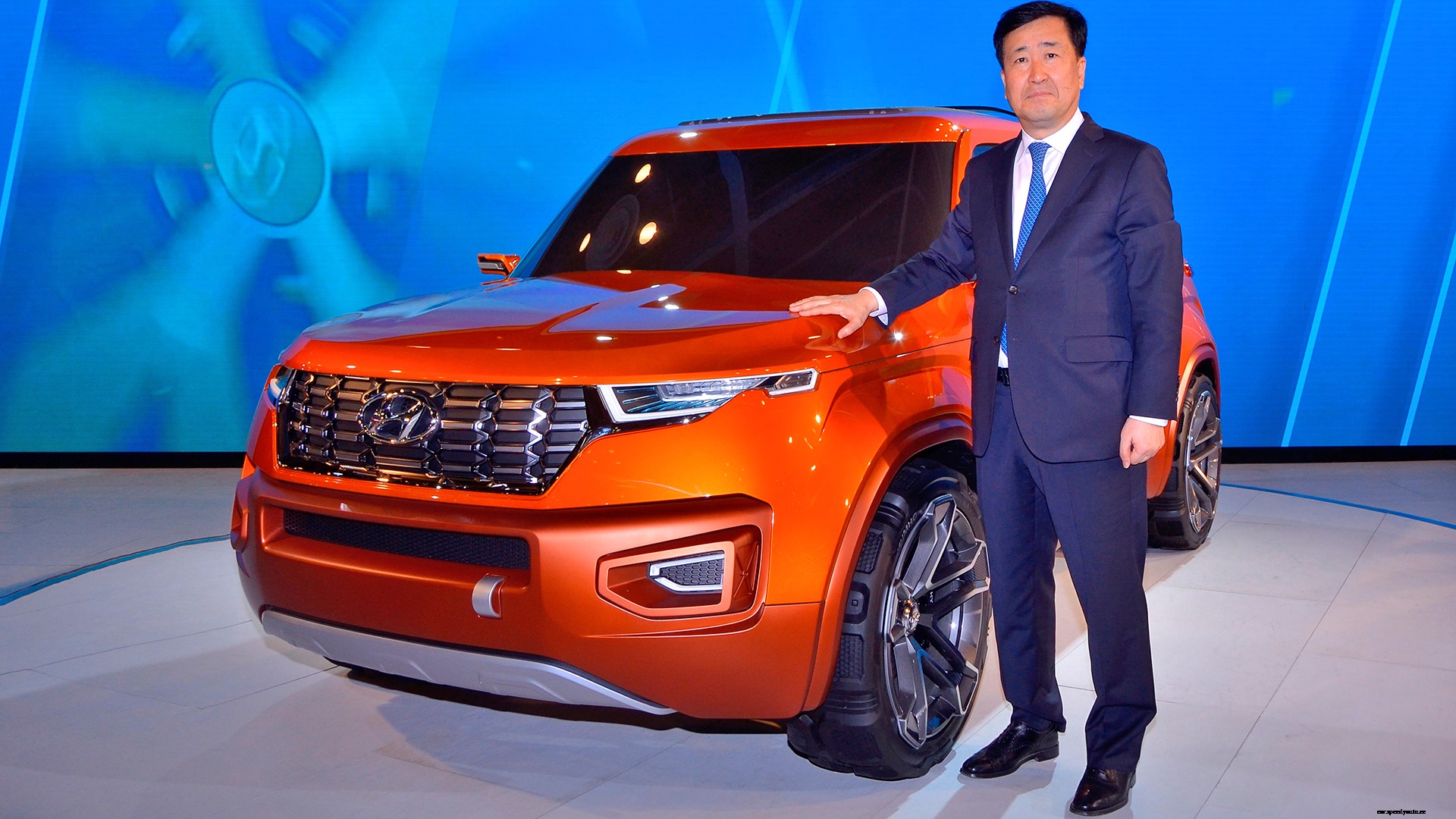 Hyundai Sub4m 2018 1.4l diesel Std Exterior