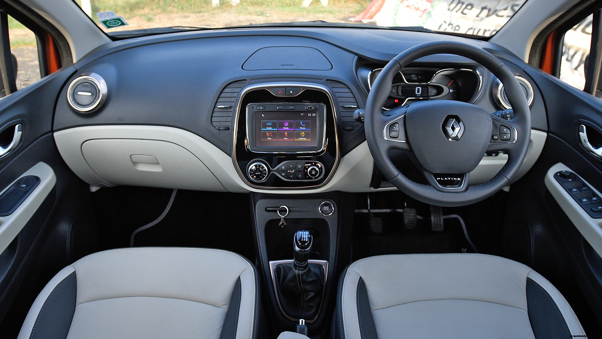 Renault Captur 2018 Petrol RxT Interior