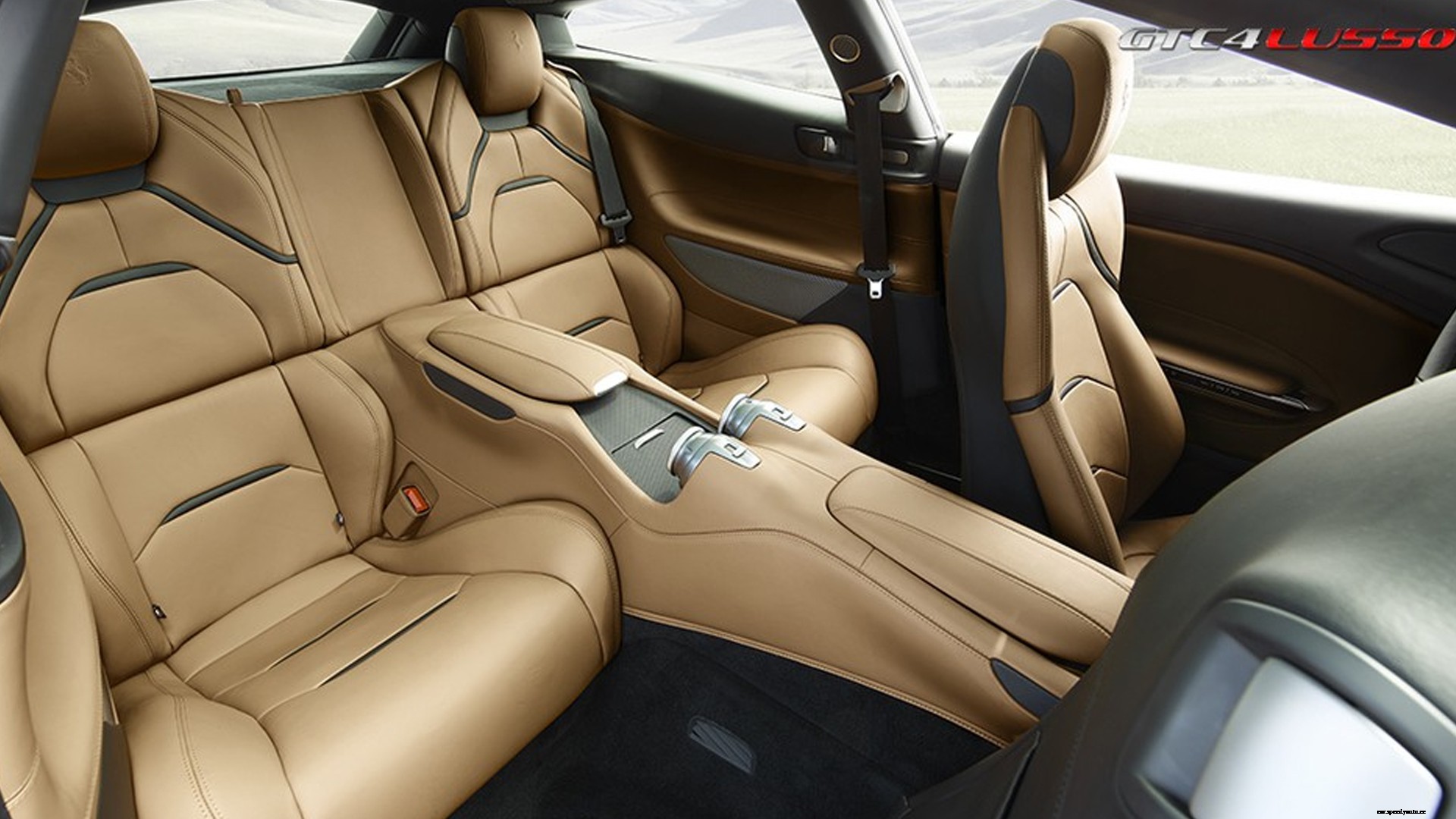 Ferrari GTC4lusso 2017 Interior