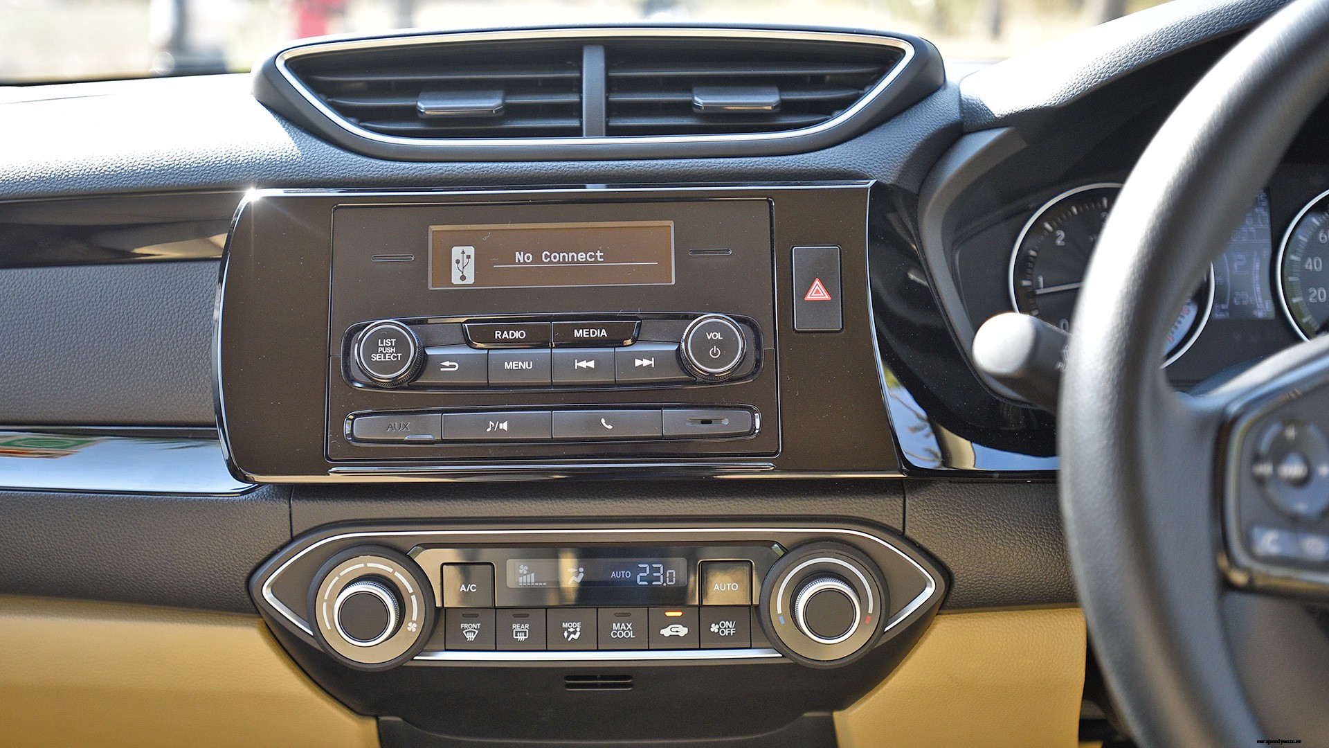 Honda Amaze 2018 V CVT Interior