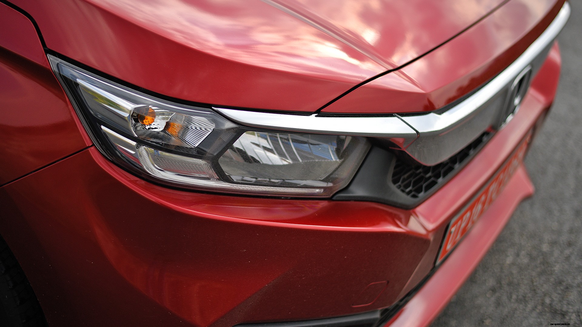 Honda Amaze 2018 V CVT Exterior