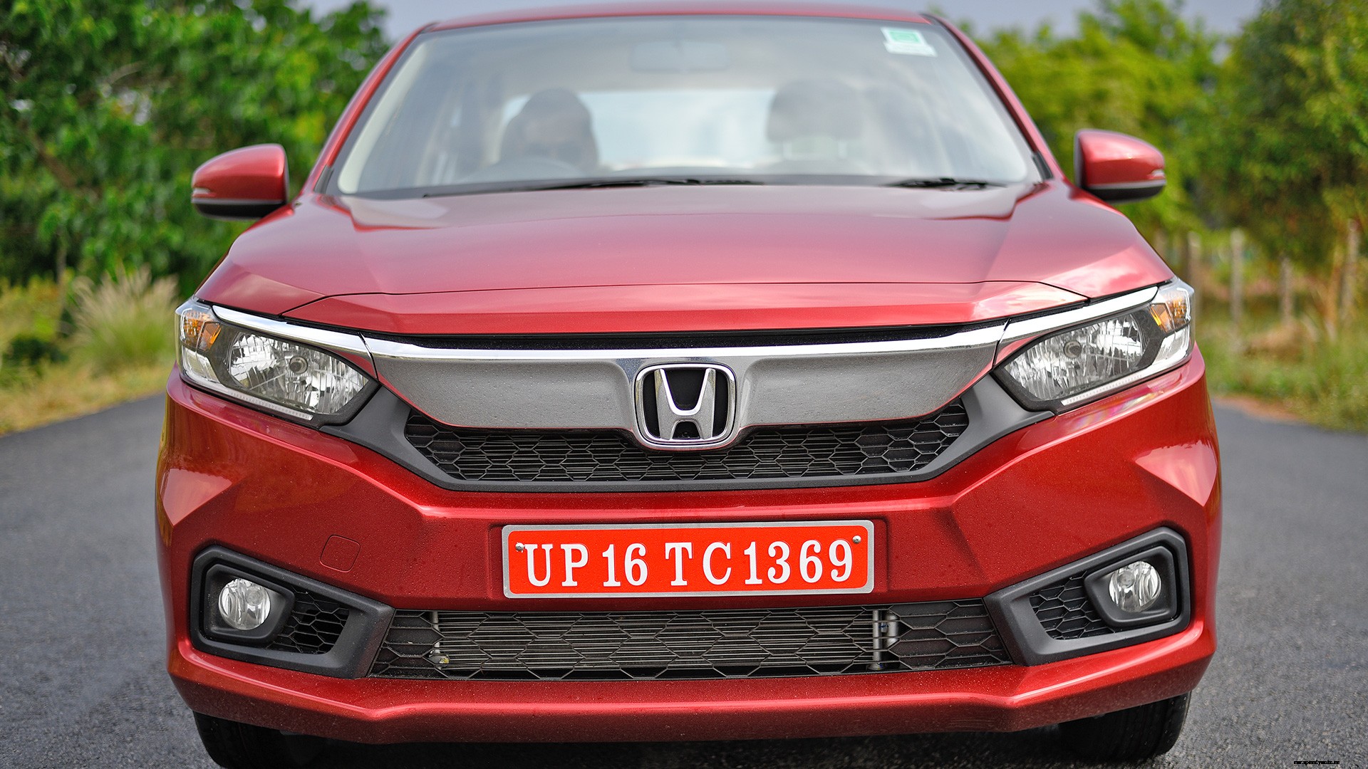 Honda Amaze 2018 V CVT Exterior