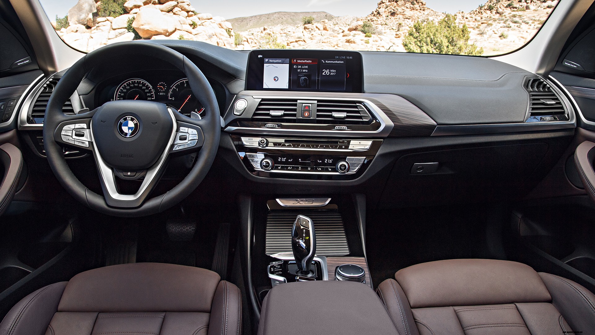 BMW X3 2018 XDrive20d Interior