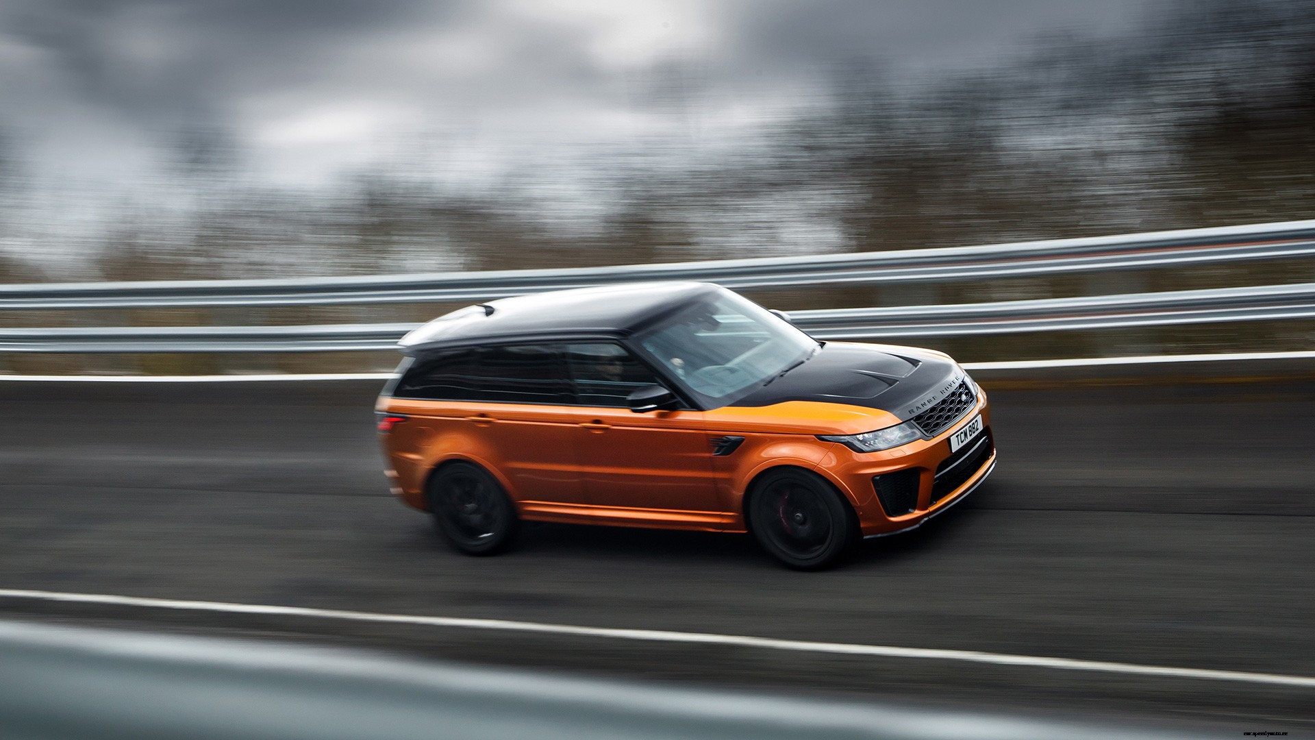 Land Rover Range Rover Sport 2018 SVR Exterior