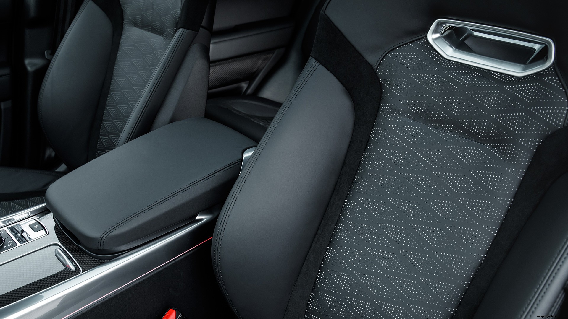 Land Rover Range Rover Sport 2018 SVR Interior