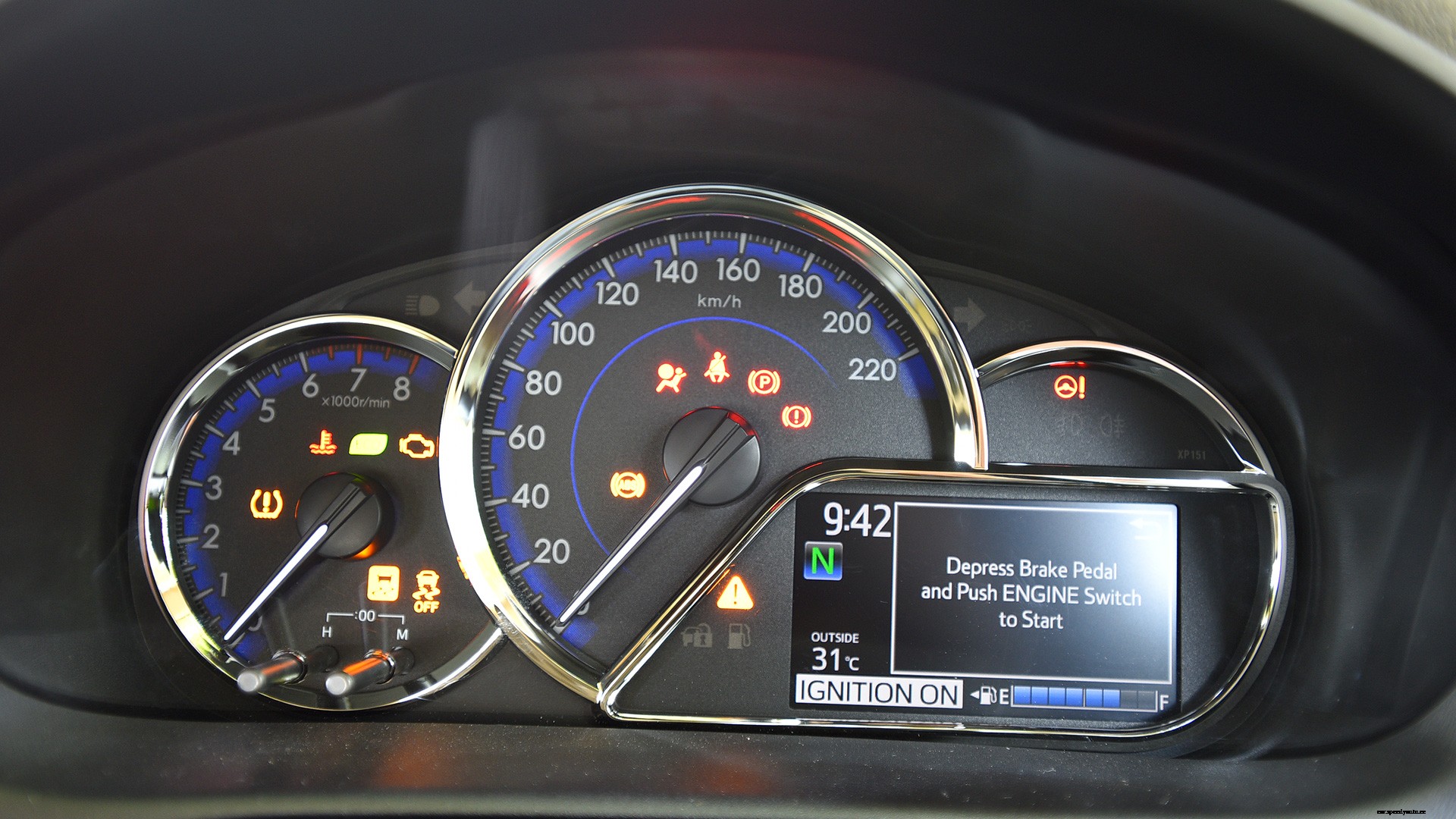 Toyota Yaris 2018 VX CVT Interior