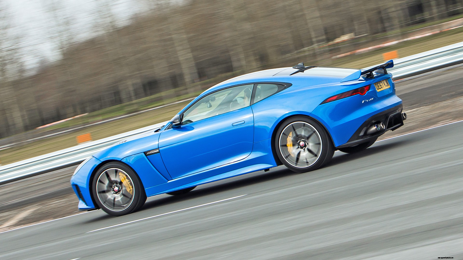 Jaguar F Type 2018 SVR Exterior