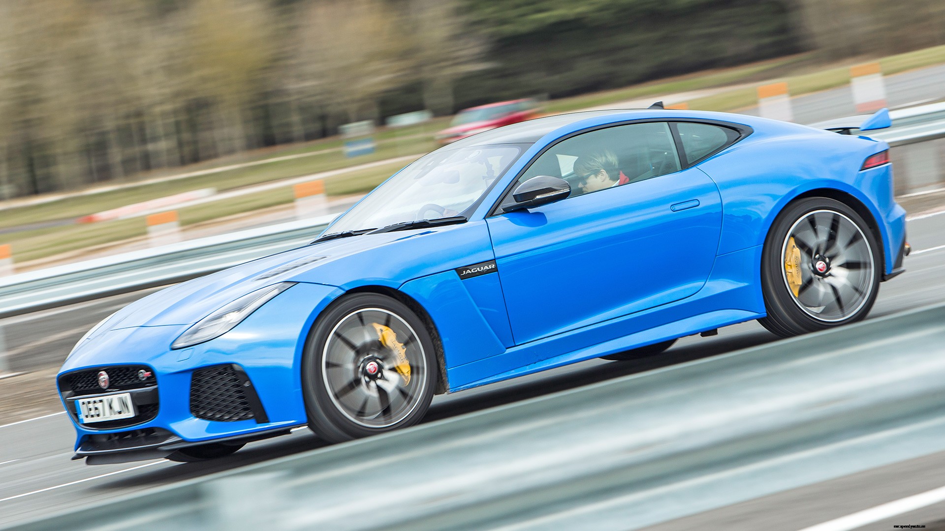 Jaguar F Type 2018 SVR Exterior