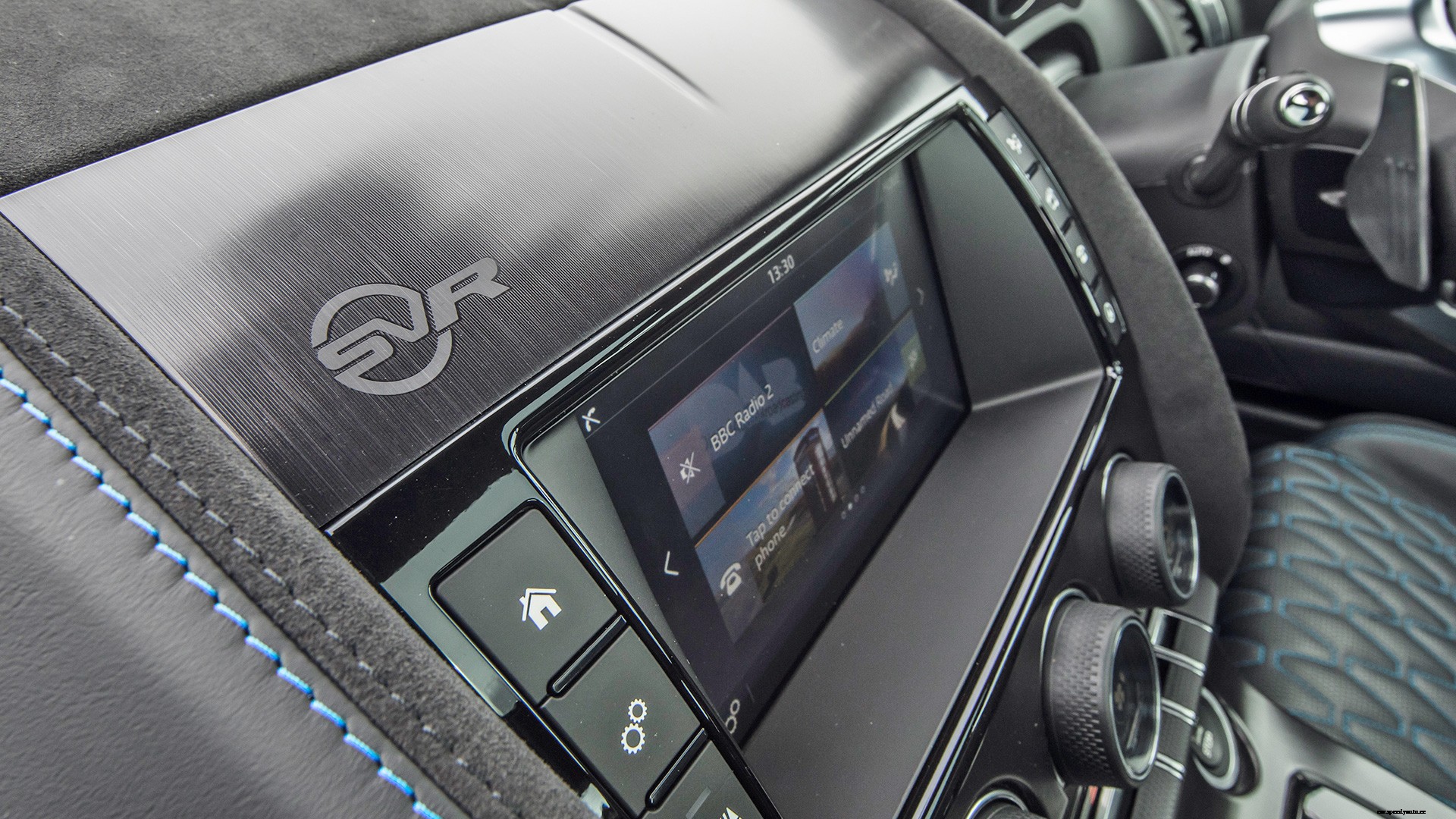 Jaguar F Type 2018 SVR Interior