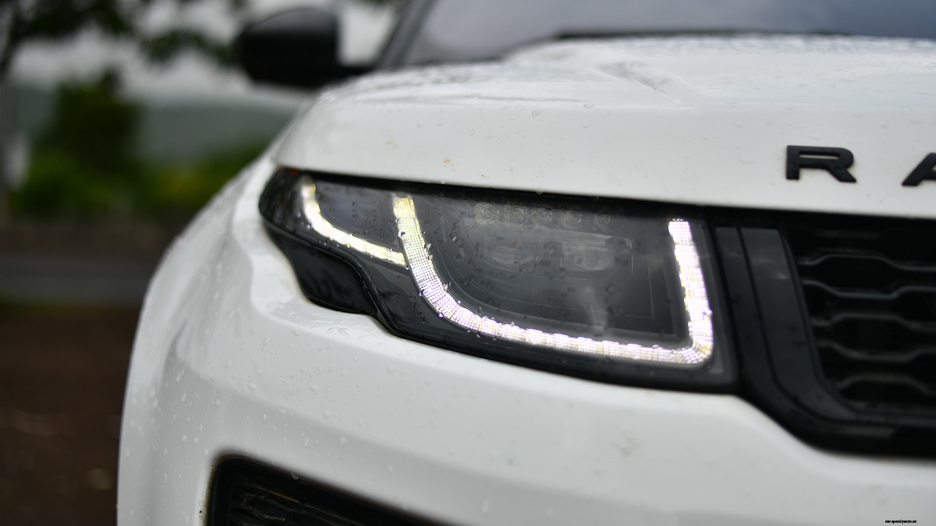 Land Rover Range Rover Evoque Convertible-2018-HSE Dynamic Petrol Exterior