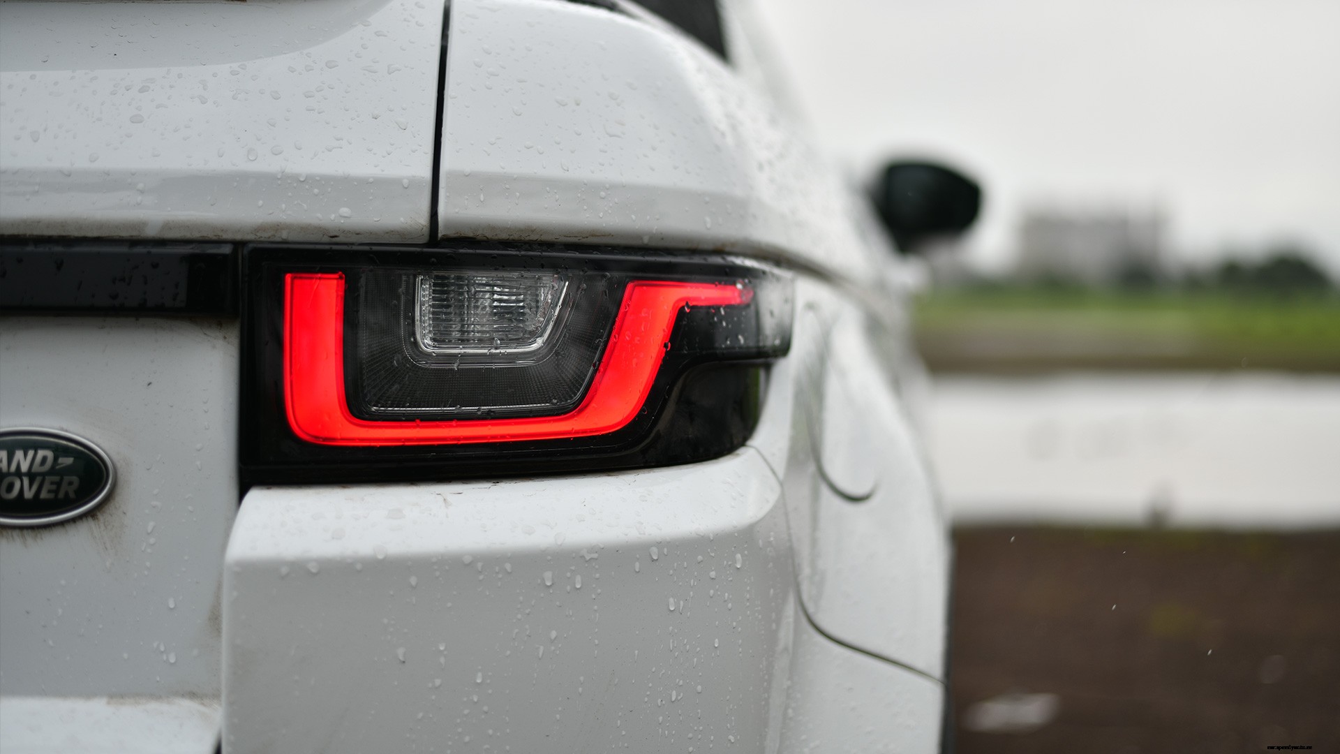 Land Rover Range Rover Evoque Convertible-2018-HSE Dynamic Petrol Exterior