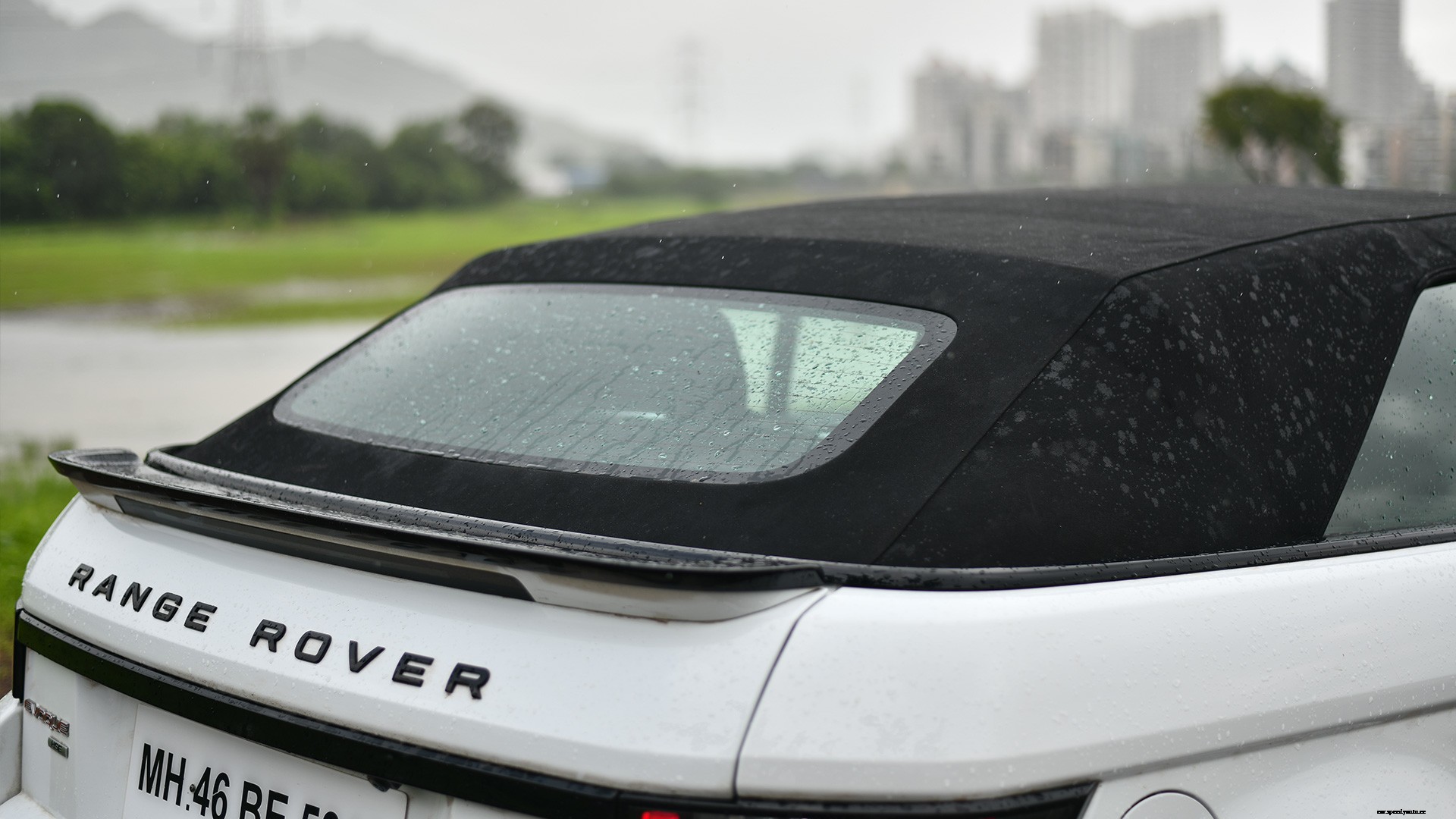 Land Rover Range Rover Evoque Convertible-2018-HSE Dynamic Petrol Exterior