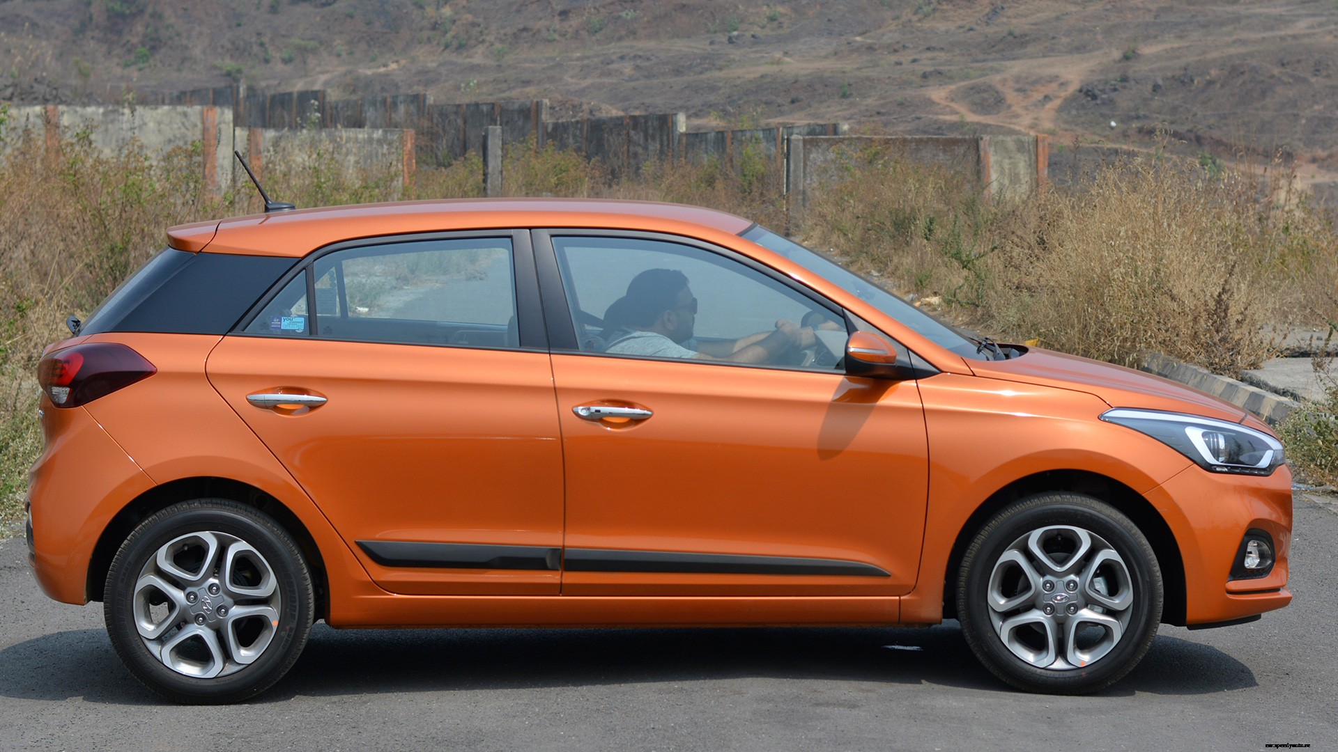 Hyundai Elite I20 2018 Magna Executive Petrol Exterior