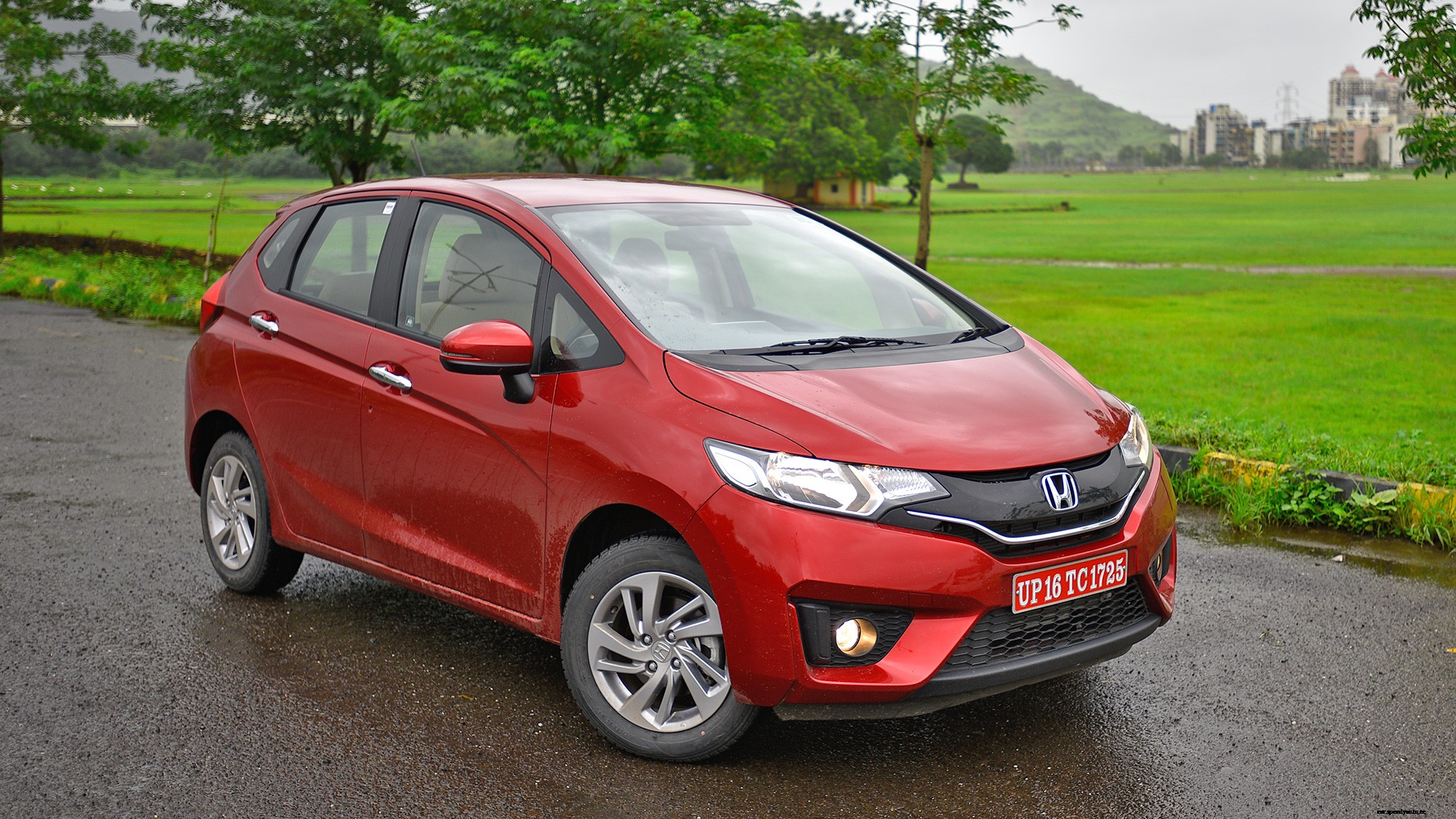 Honda Jazz 2018 Petrol VX Exterior