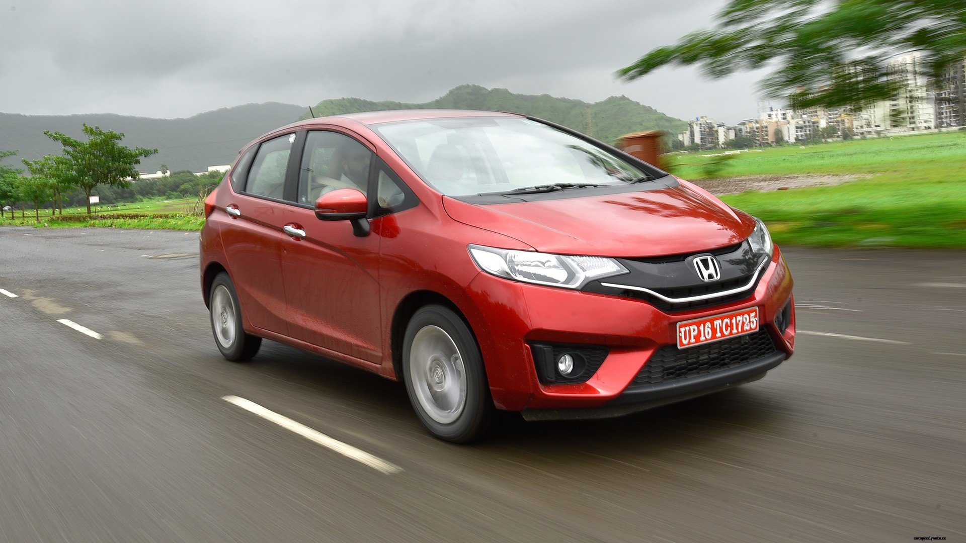 Honda Jazz 2018 Petrol VX Exterior