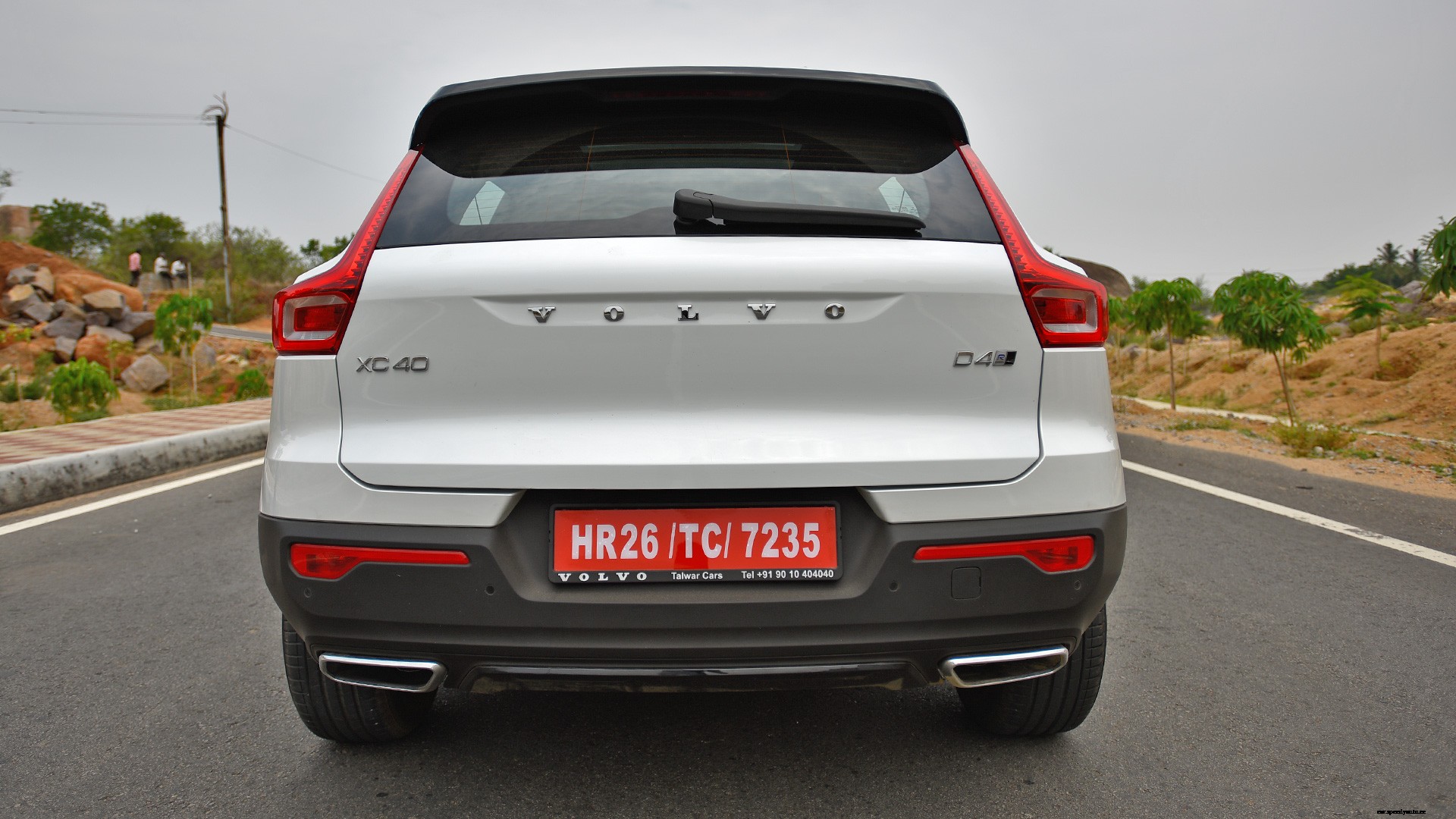 Volvo XC40 2018 D4 R Design Exterior