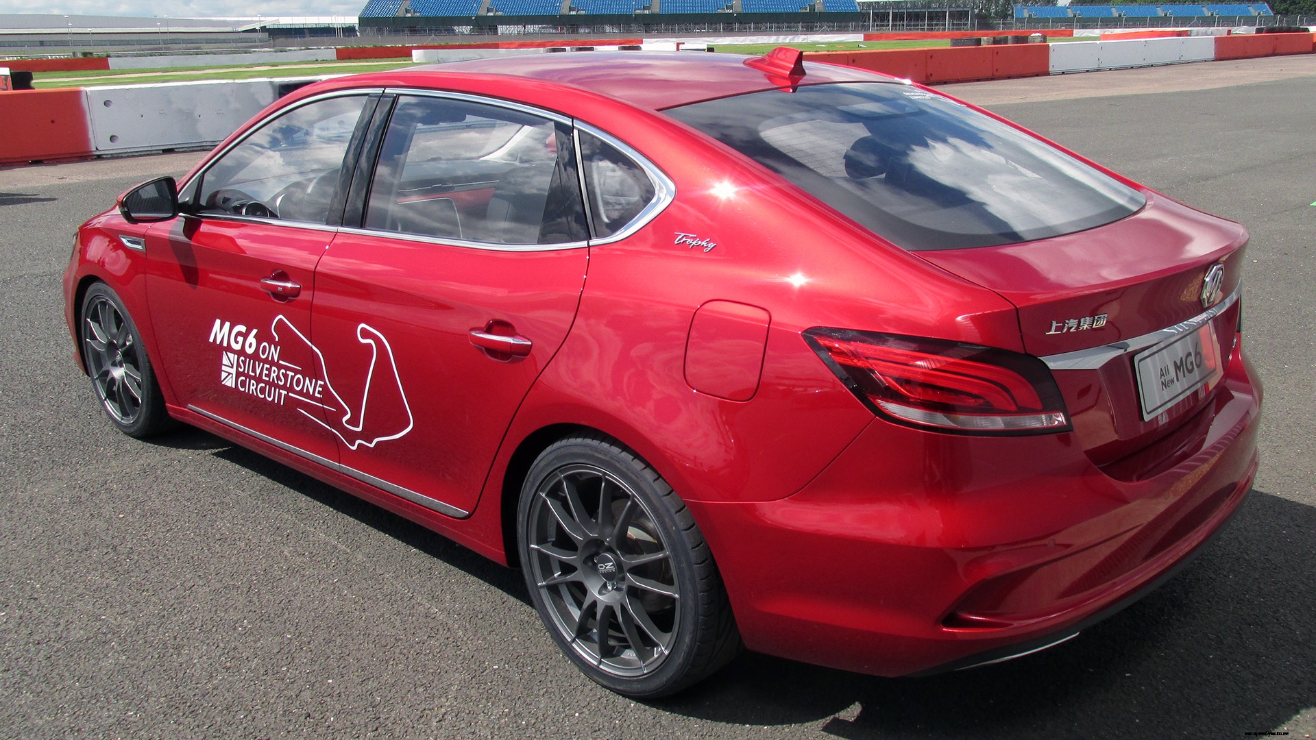 MG 6 2018 1.5 Exterior