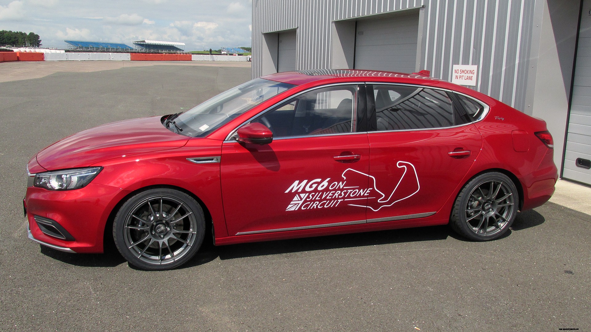 MG 6 2018 1.5 Exterior