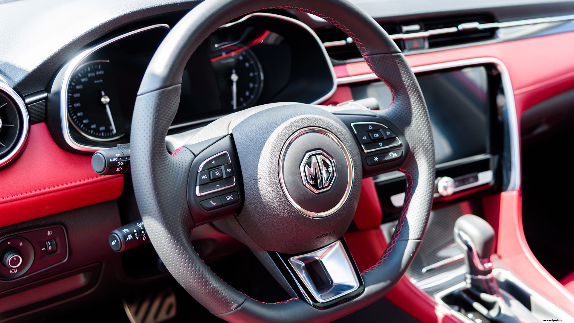 MG 6 2018 1.5 Exterior