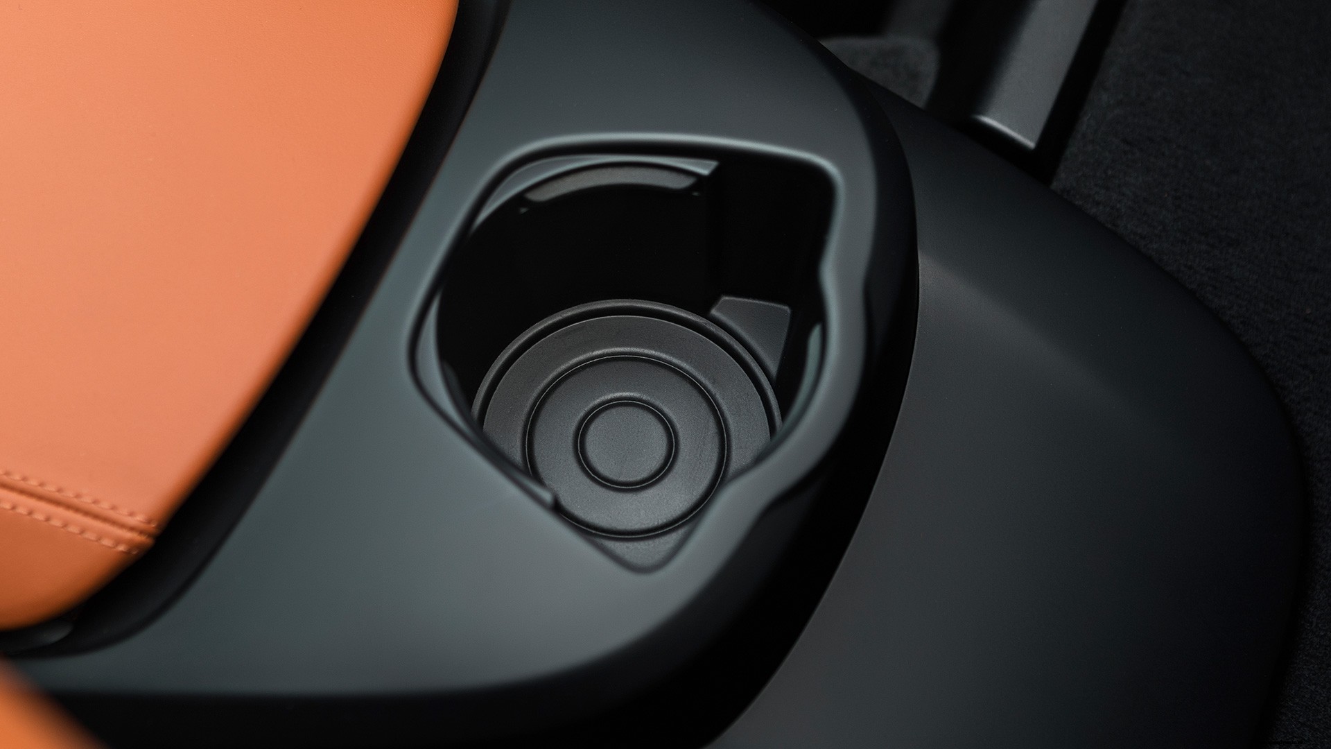 BMW i8 2018 Roadster Interior